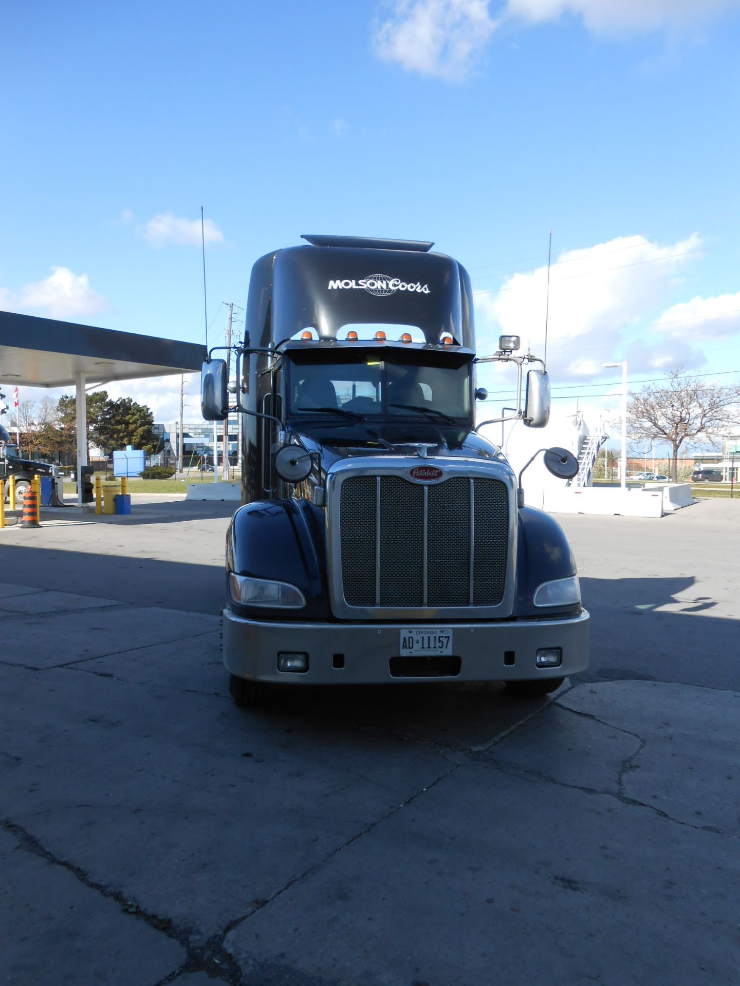 2011 Peterbilt 6X4 DAY CAB TRUCK, model 386 chassis 8070 kg weight with Cummins ISX15 485 diesel ( - Image 7 of 16