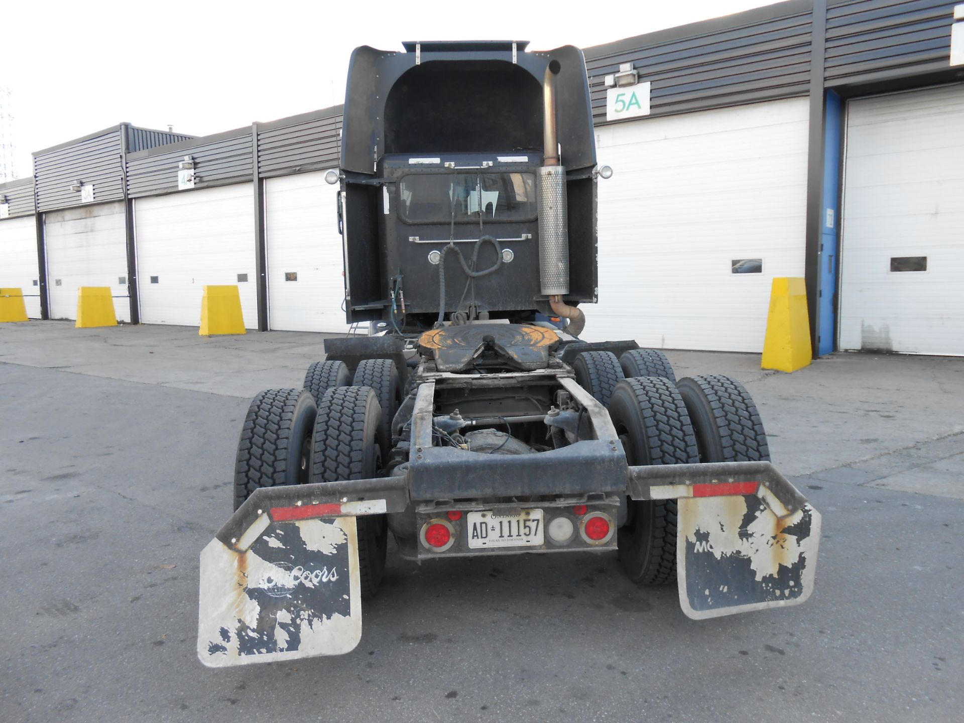 2011 Peterbilt 6X4 DAY CAB TRUCK, model 386 chassis 8070 kg weight with Cummins ISX15 485 diesel ( - Image 3 of 16