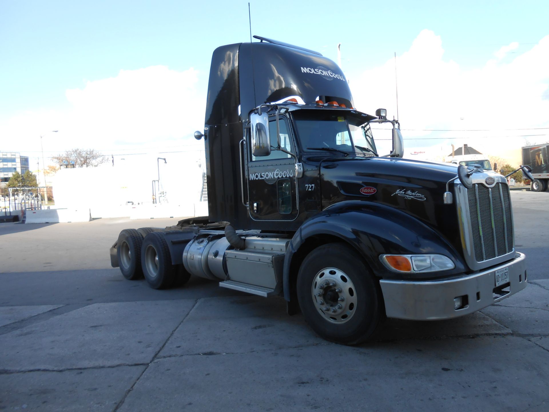 2011 Peterbilt 6X4 DAY CAB TRUCK, model 386 chassis 8070 kg weight with Cummins ISX15 485 diesel ( - Image 6 of 16