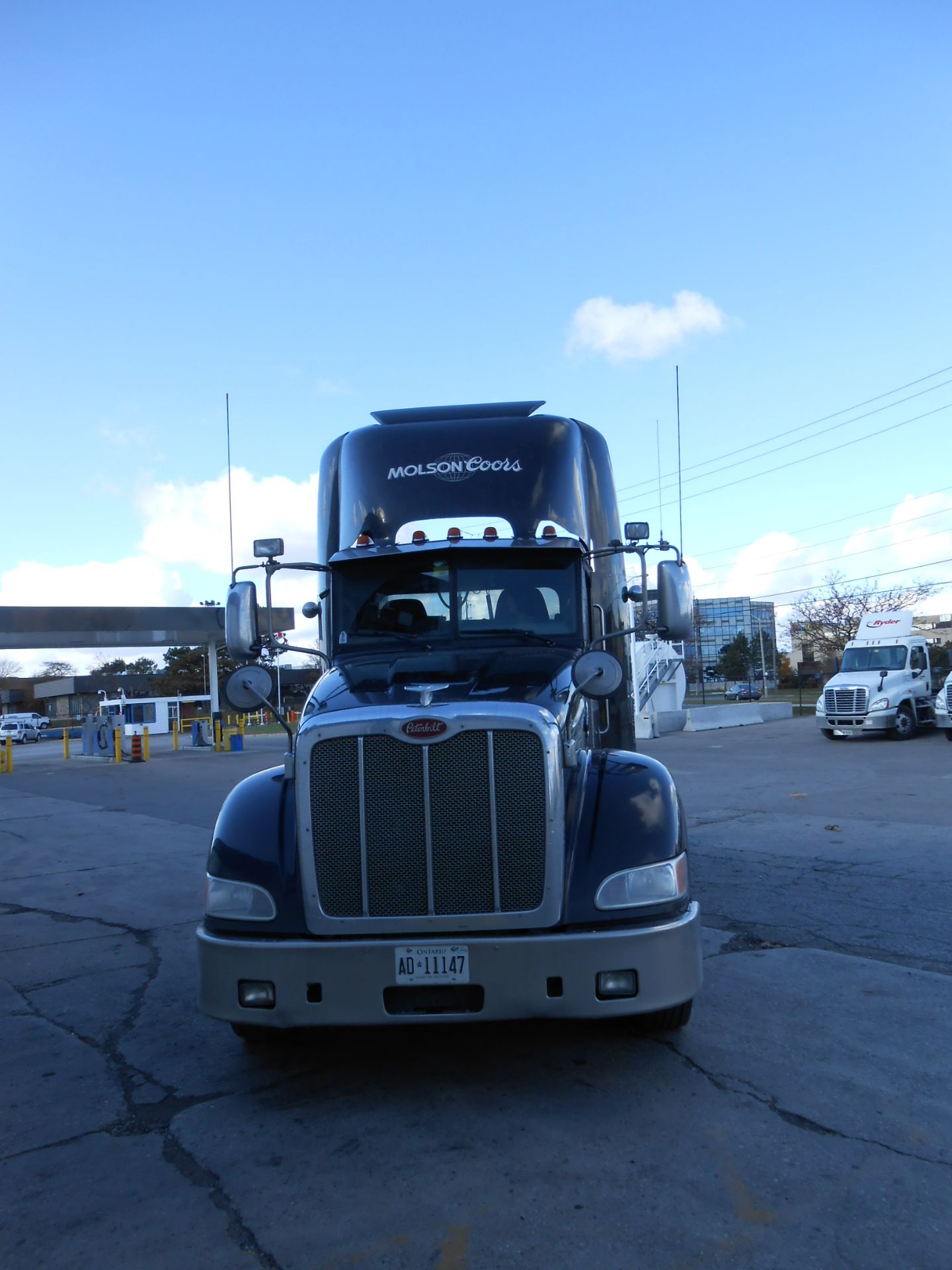 2011 Peterbilt 6X4 DAY CAB TRUCK, model 386 chassis 8070 kg weight with Cummins ISX15 485 diesel ( - Image 6 of 15