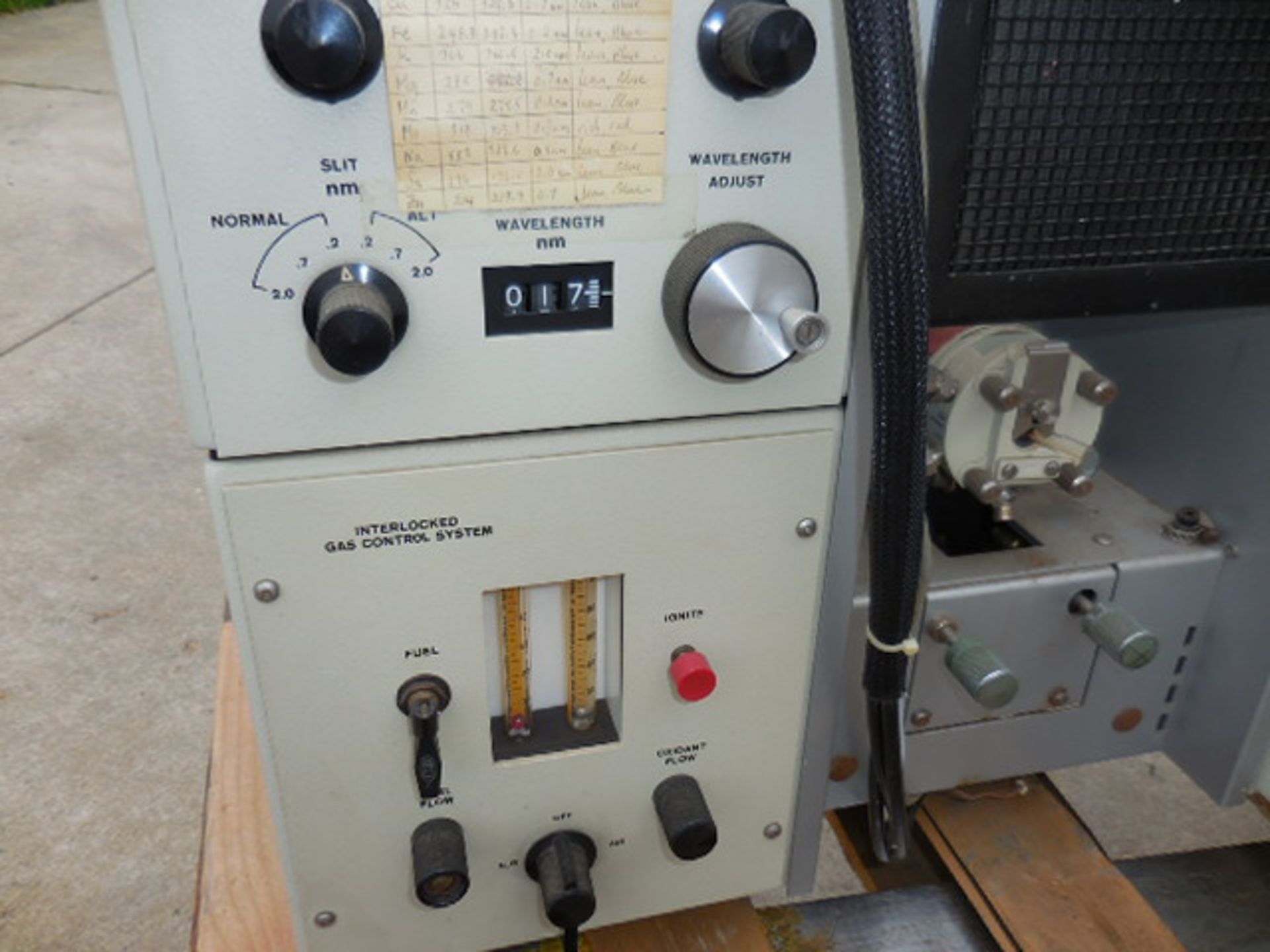 Atomic Absorption Spectrophotometer, Model 2280 - Image 4 of 8
