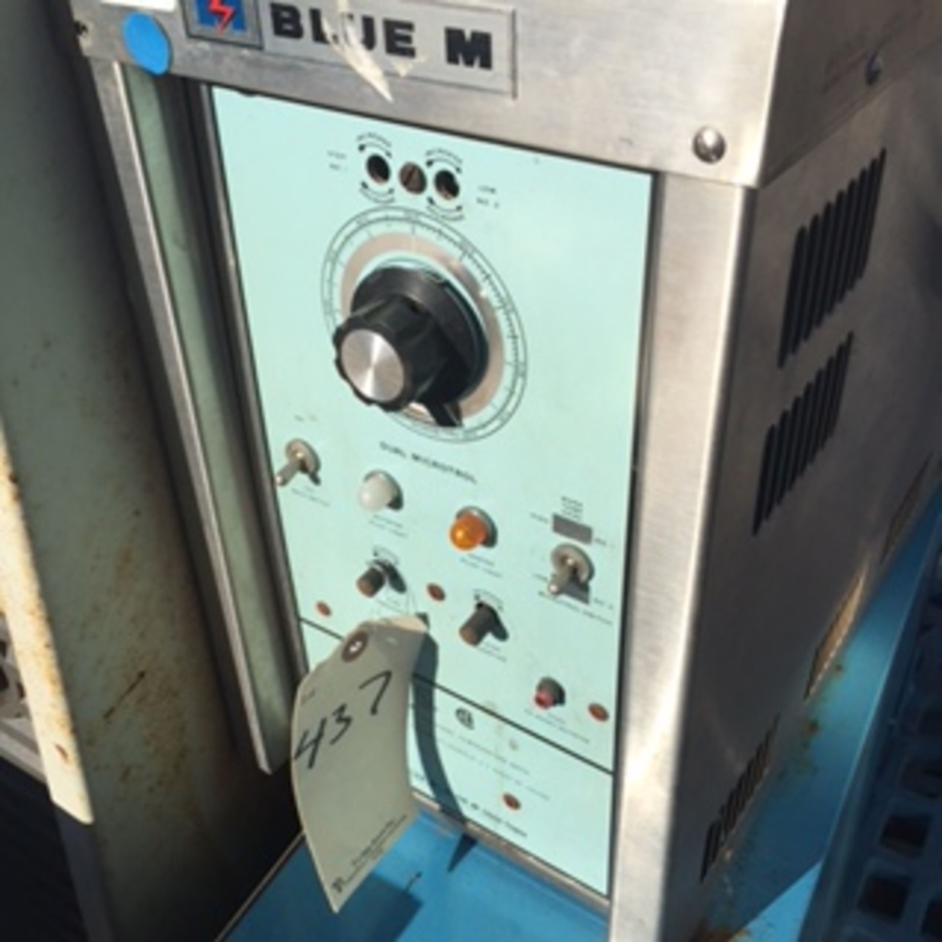 Centrifuge, Damon/IEC Division, Model #CRU/5000, SN 23452935 - Image 4 of 8