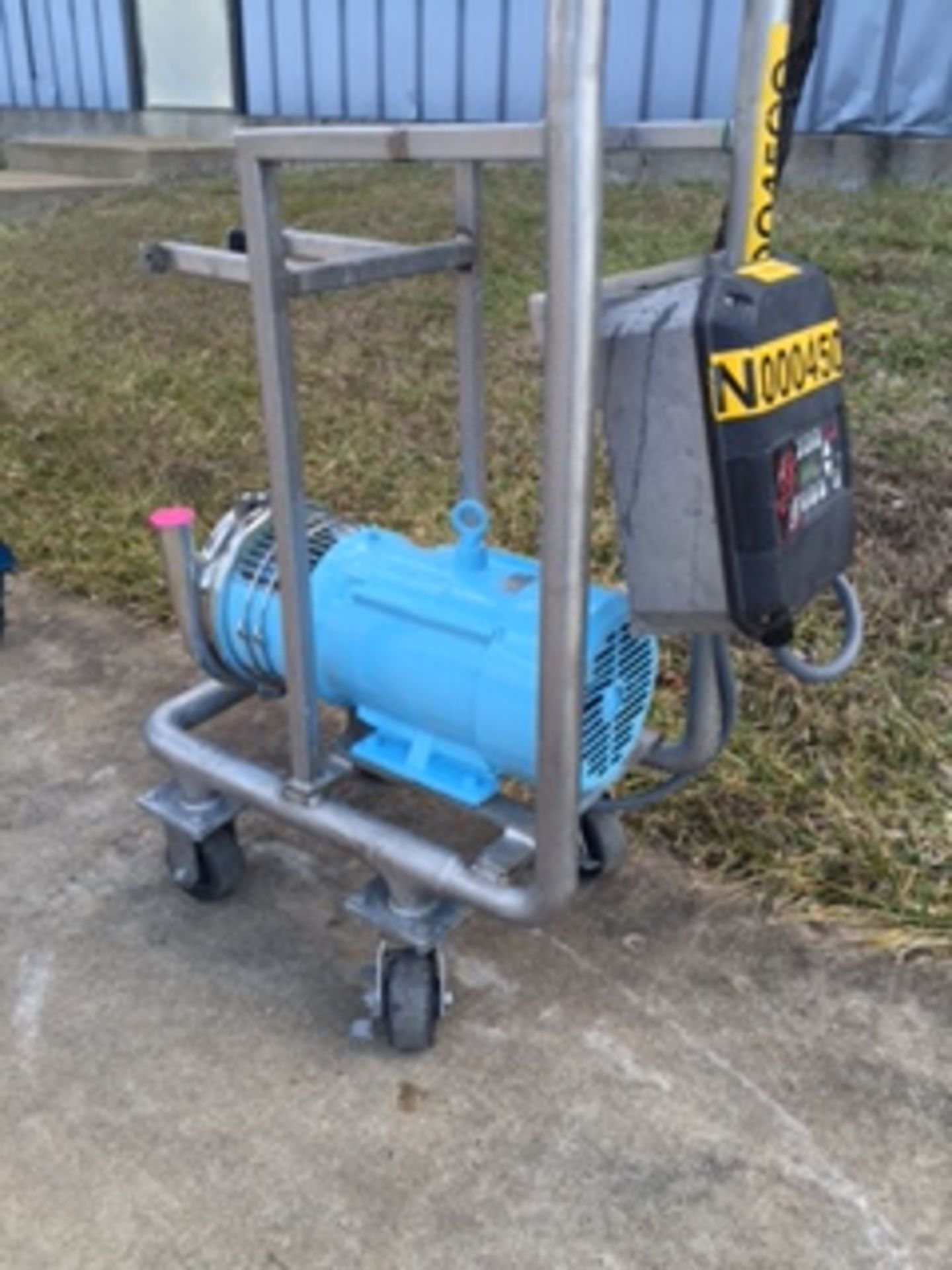 SS Pump and Cart with E-Trac AC Inverter - Image 2 of 4