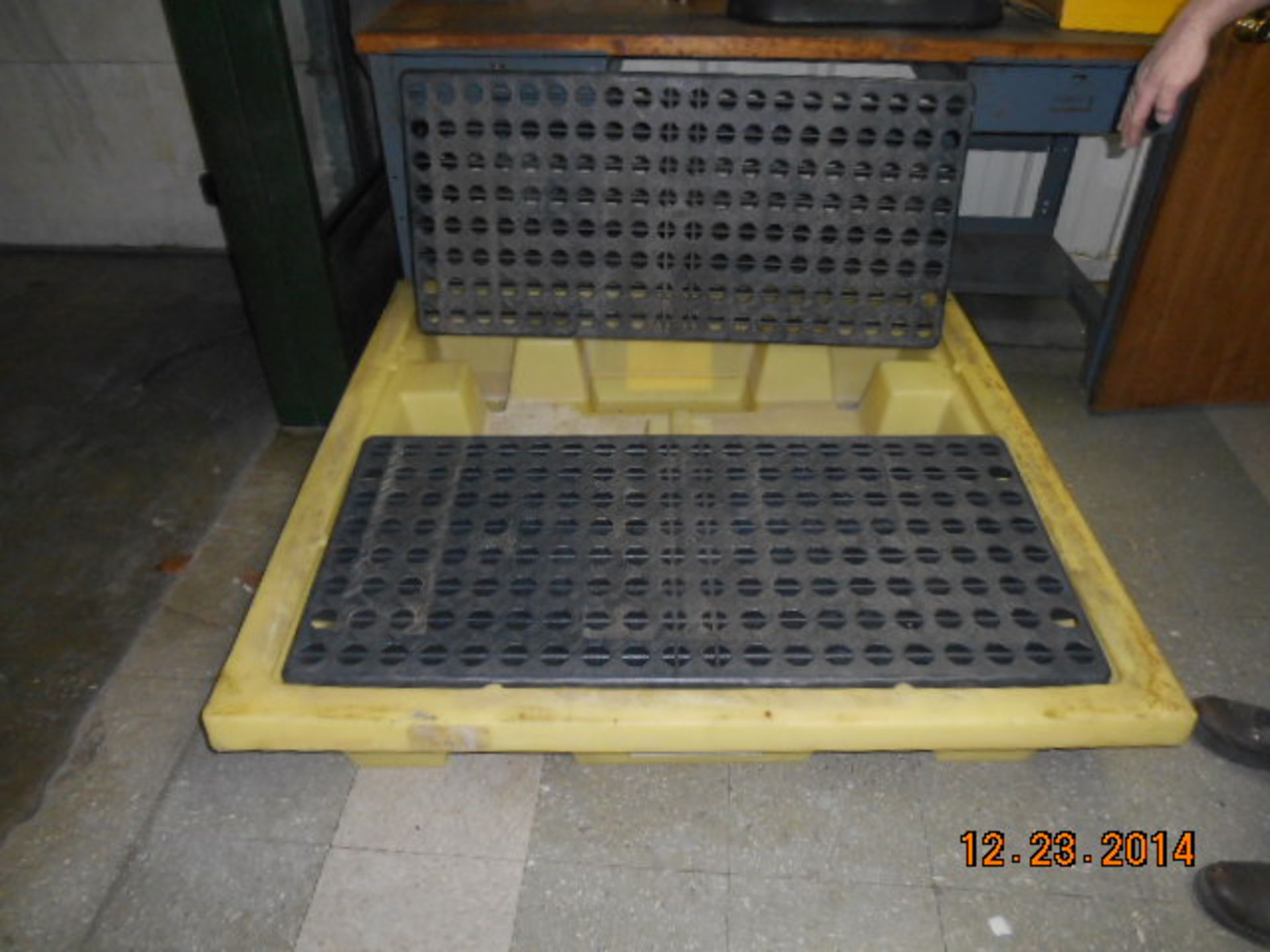 (4) Spill Containment Units, New - Never Been Used