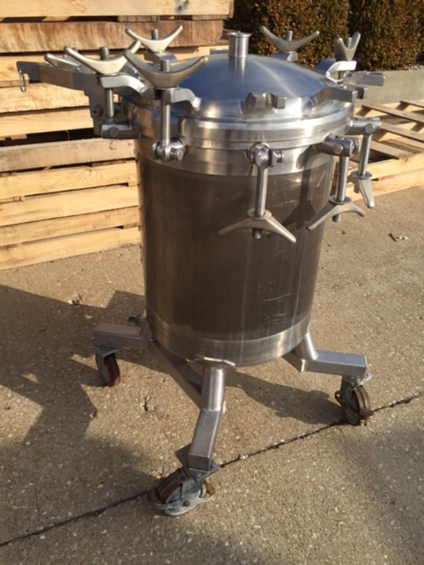 Pressure Tank, 150 Liter, 316 SS, 100 PSIG at 100 Deg. F, Certified by Precision Stainless Inc.