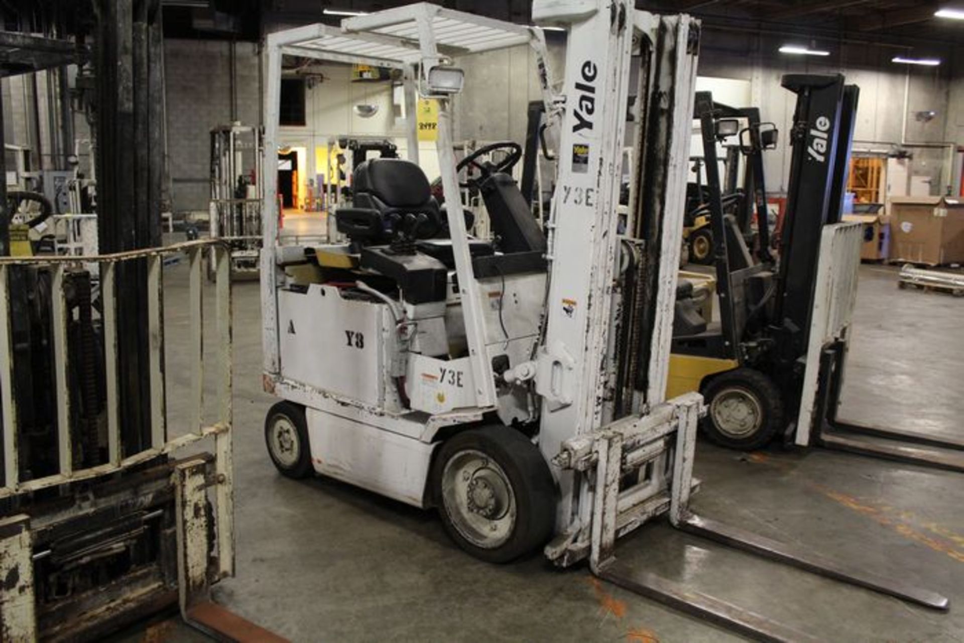 Yale, 5000 LB, Cushion Tire, Electric Forklift, M# Not Available, S/N Not Available , Side Shift,