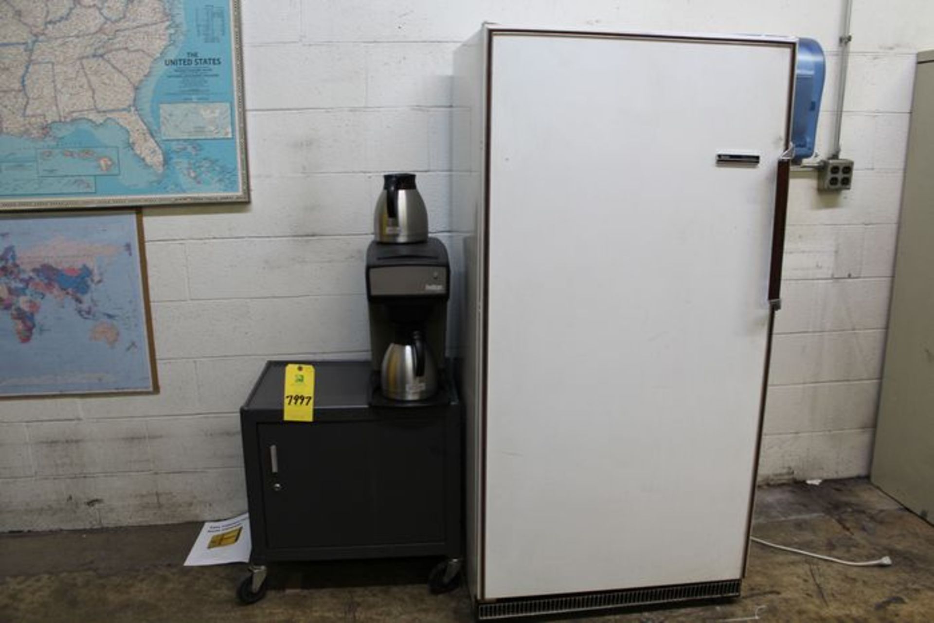 Gibson Refridgerator w/ Fresh Start Coffee Maker | (Apollo Machine Shop)