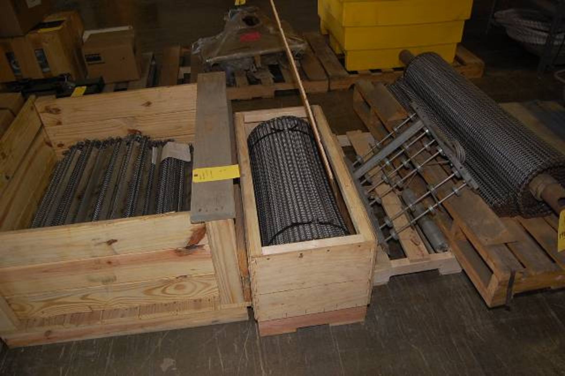 SS Conveyor Belt, (1) Skid, (2) Crates SS Conveyor Belt, RIGGING FEE: $100 - Image 2 of 2