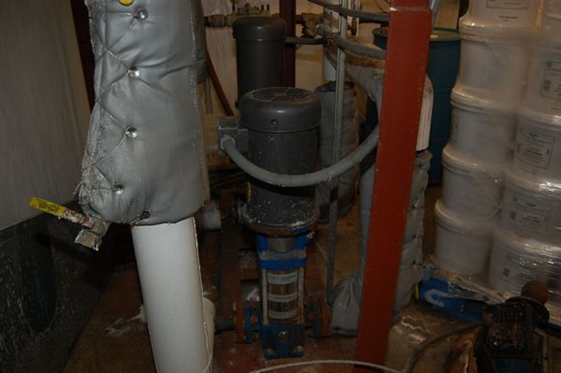 Pressurized Tank, 8 ft. Length, Includes (2) Aurora Pumps, Note - Supports Boiler Lot #43. *** - Image 2 of 3