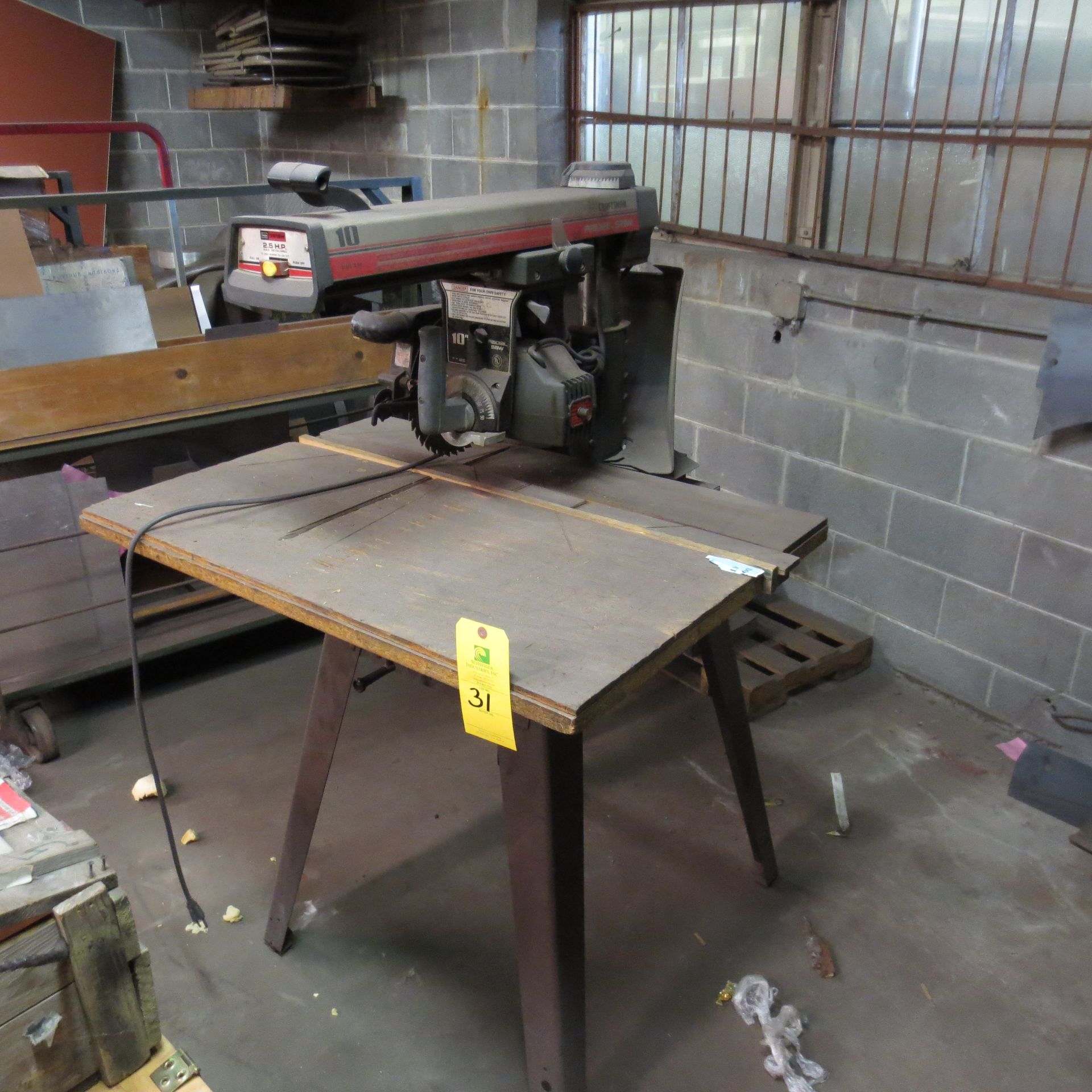 Craftsman 10" Radial Saw, 16" Arm, 2.5 HP