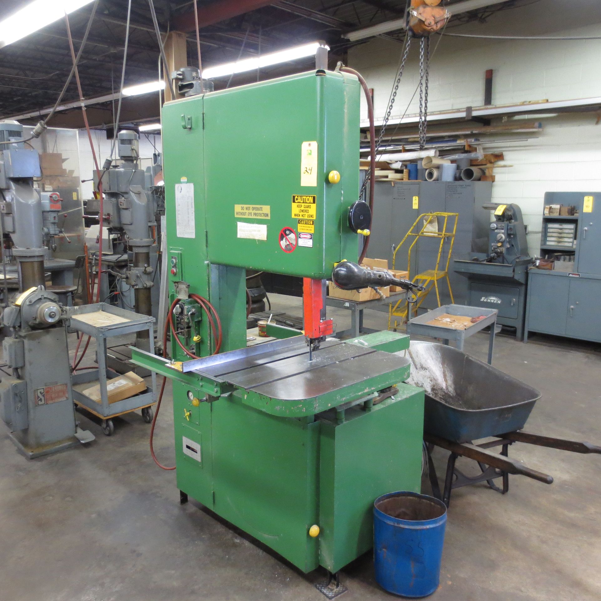 Grob Vertical Band Saw, Type 4V24, 24" Throat with Blade Welder, S/N 580