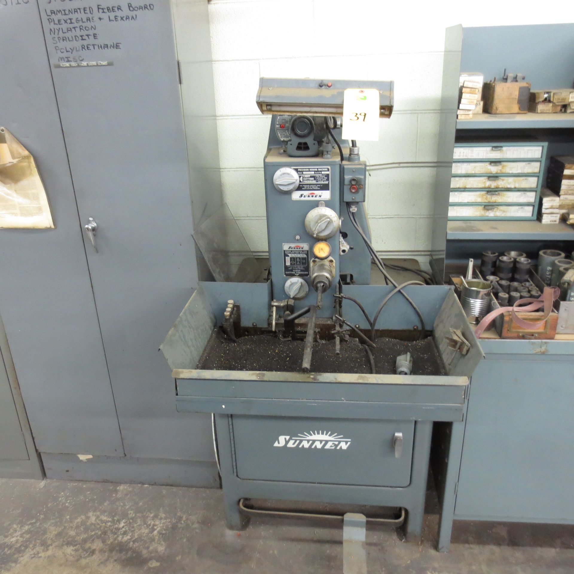 Sunnen Model. MBB-1660 Honing Machine, S/N 84626