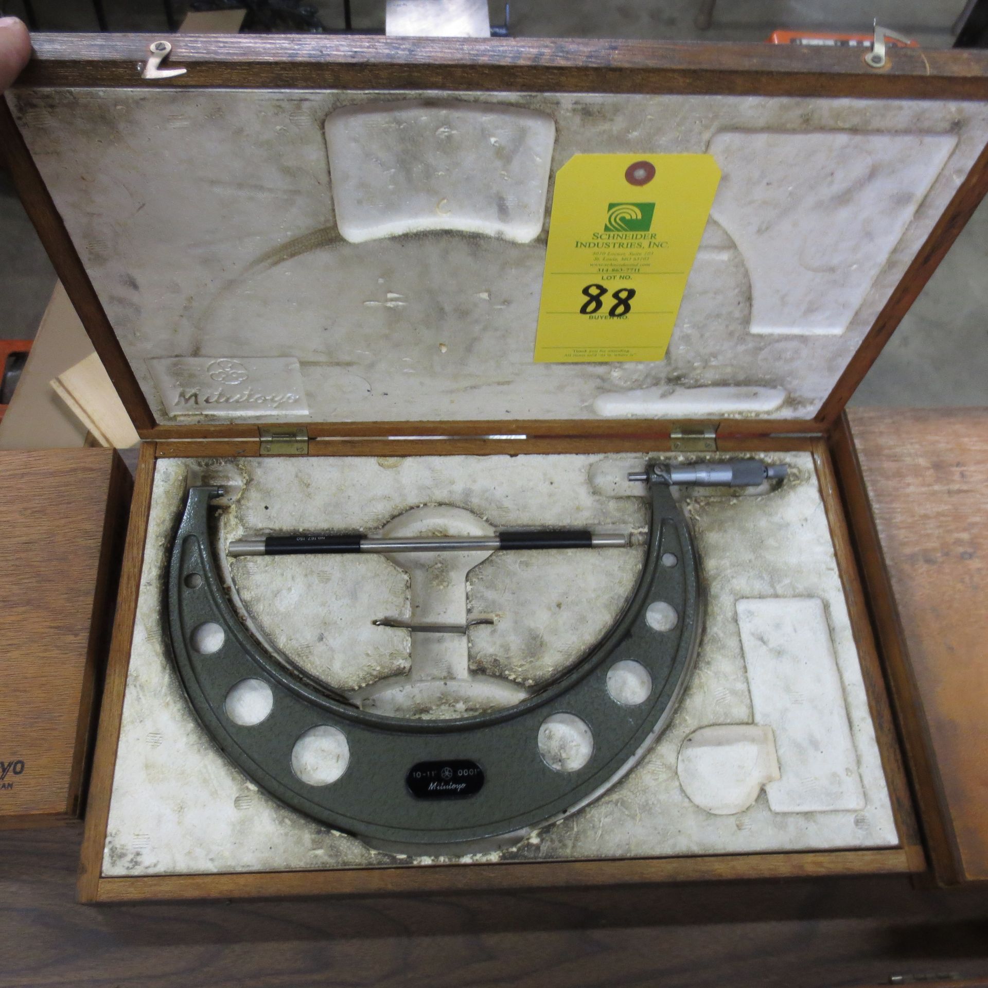 10" To 11" Micrometer Caliper