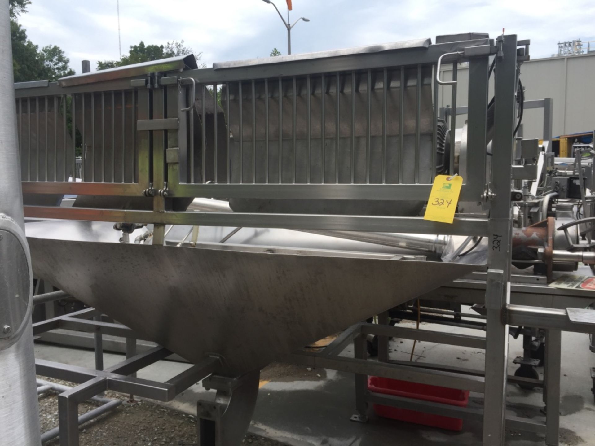 (Located In Columbia MO) Stainless Single Compartment Feeding Hopper - Image 2 of 4