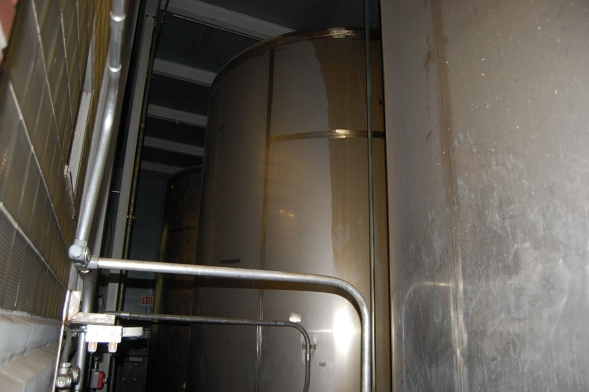 Precision Stainless Inc. Stainless Steel Tank/304 SS, Rated 8000 Gallon Cap LOADING FEE: $25,000 - Image 2 of 6