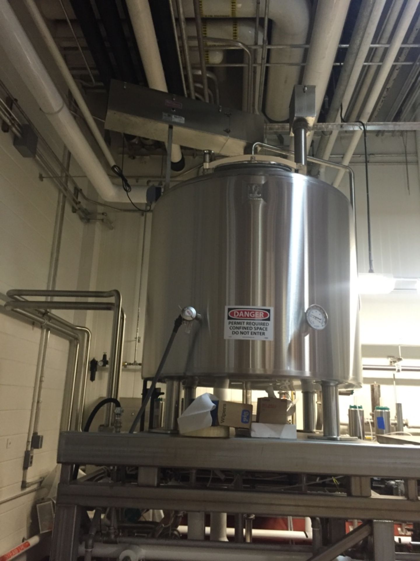 Unused Bulk Chocolate Unloading System includes Tote unloading system with 2 Waukesha 045U2 Pumps, - Image 7 of 8