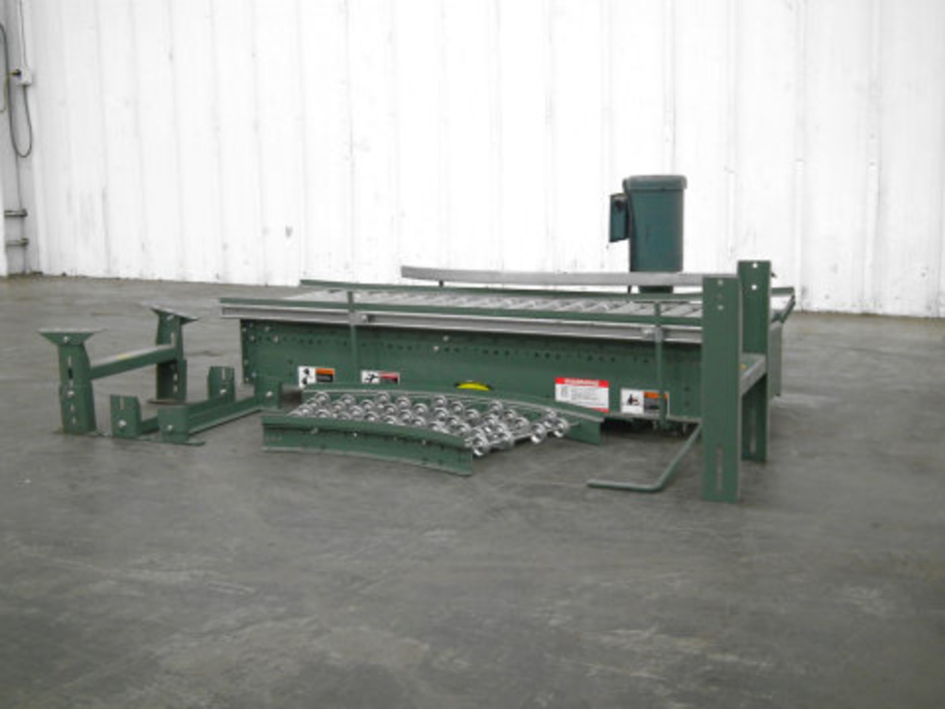 18 in Wide Hytrol Conveyor Line Shaft Motor Driven (Rigging Fee - $185)