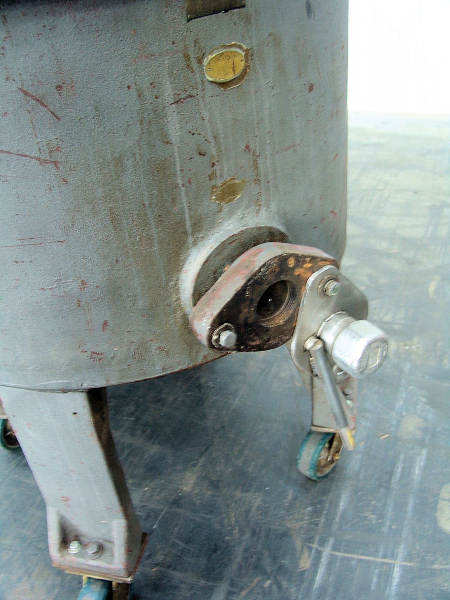 Union Standard Insulated Mixing Tank (Rigging Fee - $195) - Image 3 of 4