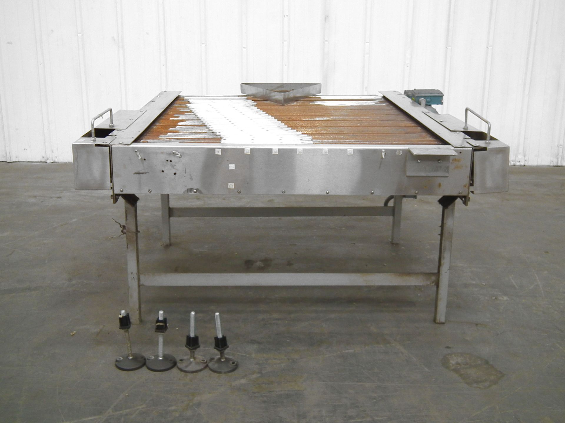 APV Laner Conveyor with Plastic Platen (Rigging Fee - $200) - Image 2 of 4