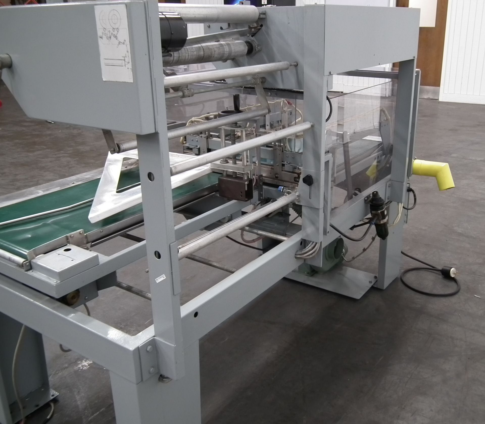 Hanagata HP-30-H Automatic L-Bar Shrink Sealer (Rigging Fee - $170) - Image 12 of 14