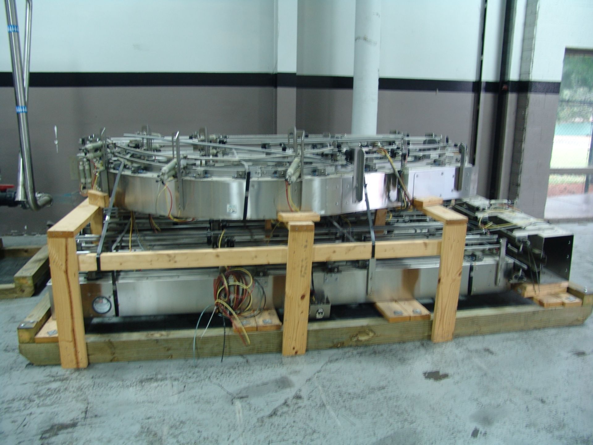 Ambec Air Conveyor for Empty PET Bottle Handling (Rigging Fee - $495) - Image 3 of 11