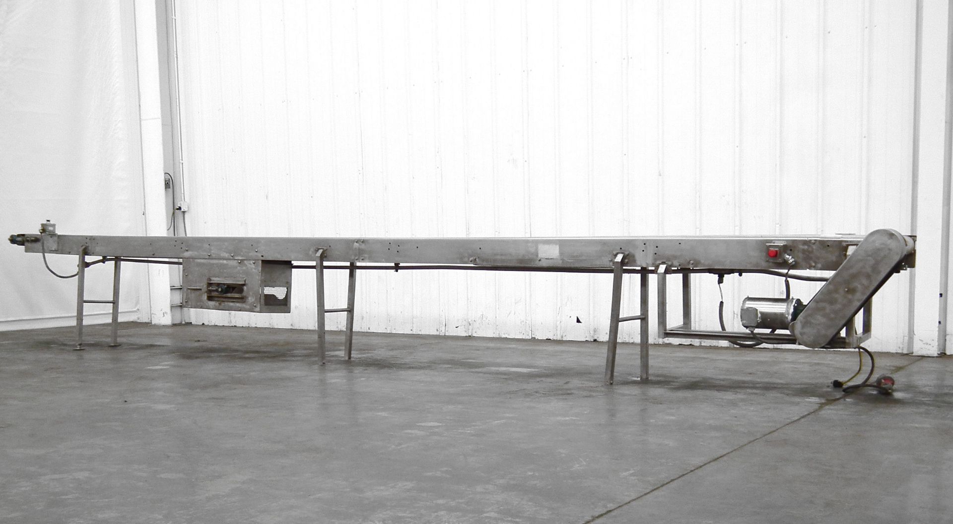 298 in Long x 18 in Wide Belt SS Conveyor (Rigging Fee - $325) - Image 3 of 4