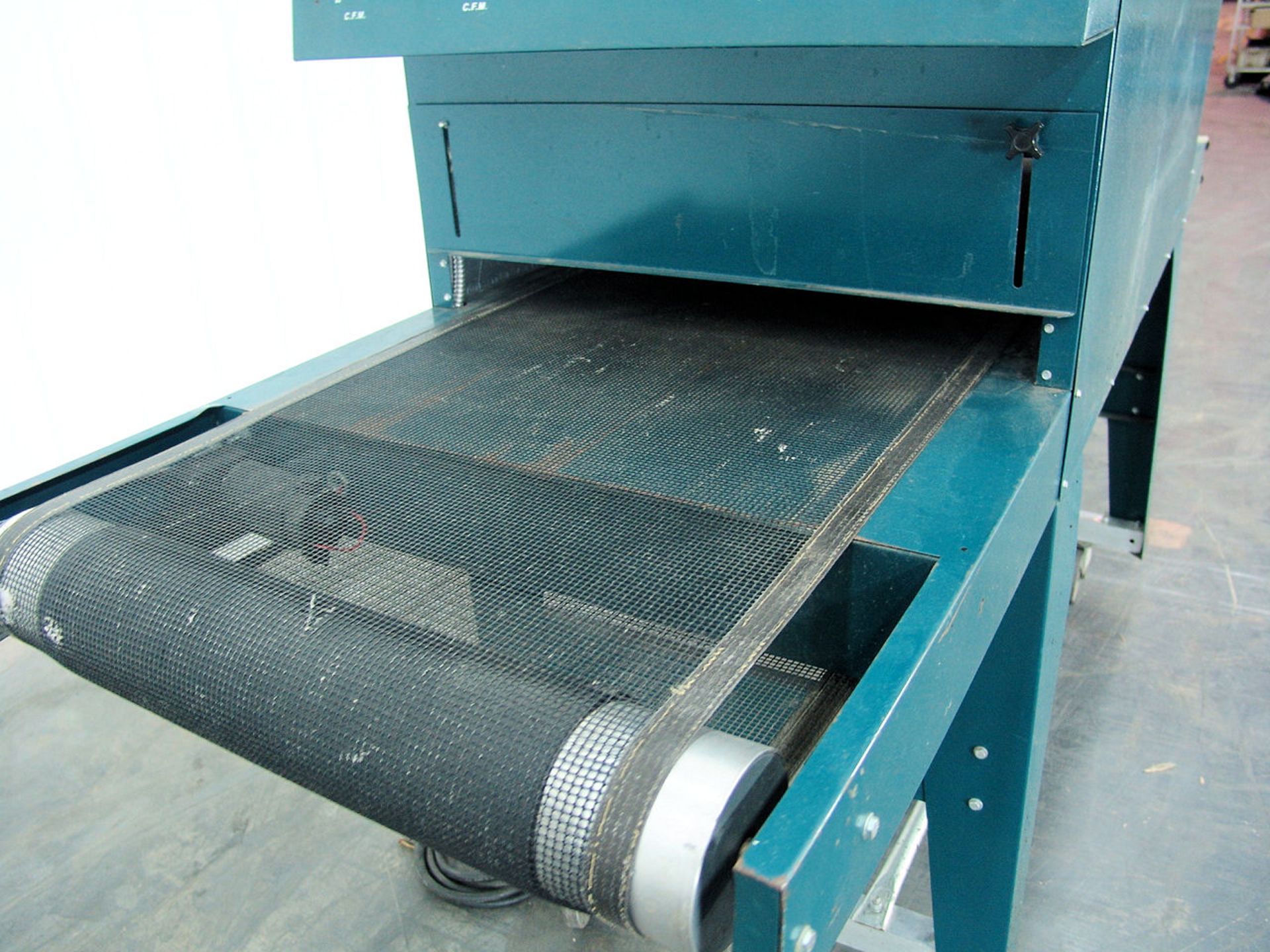 A&M Heat Shrink Tunnel Model 824 SureCure (Rigging Fee - $235) - Image 3 of 4