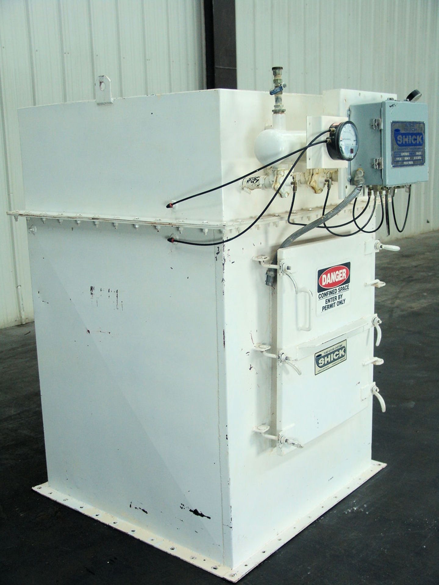 Shick 36AJ25 Top Loading Bin Dust Collector System (Rigging Fee - $220) - Image 3 of 5