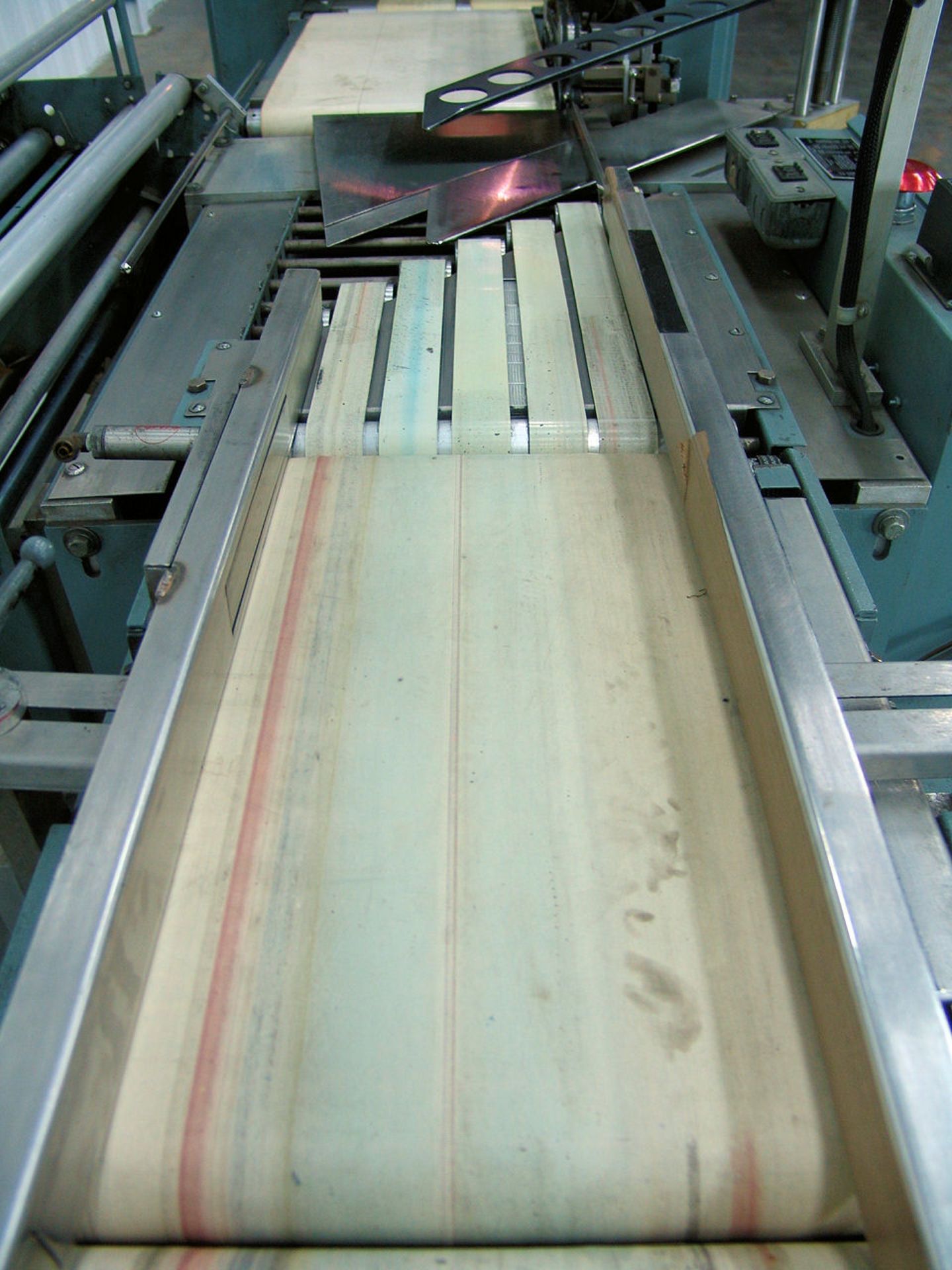 Shanklin F-1 Side Sealer Shrink Wrapper (Rigging Fee - $295) - Image 12 of 28