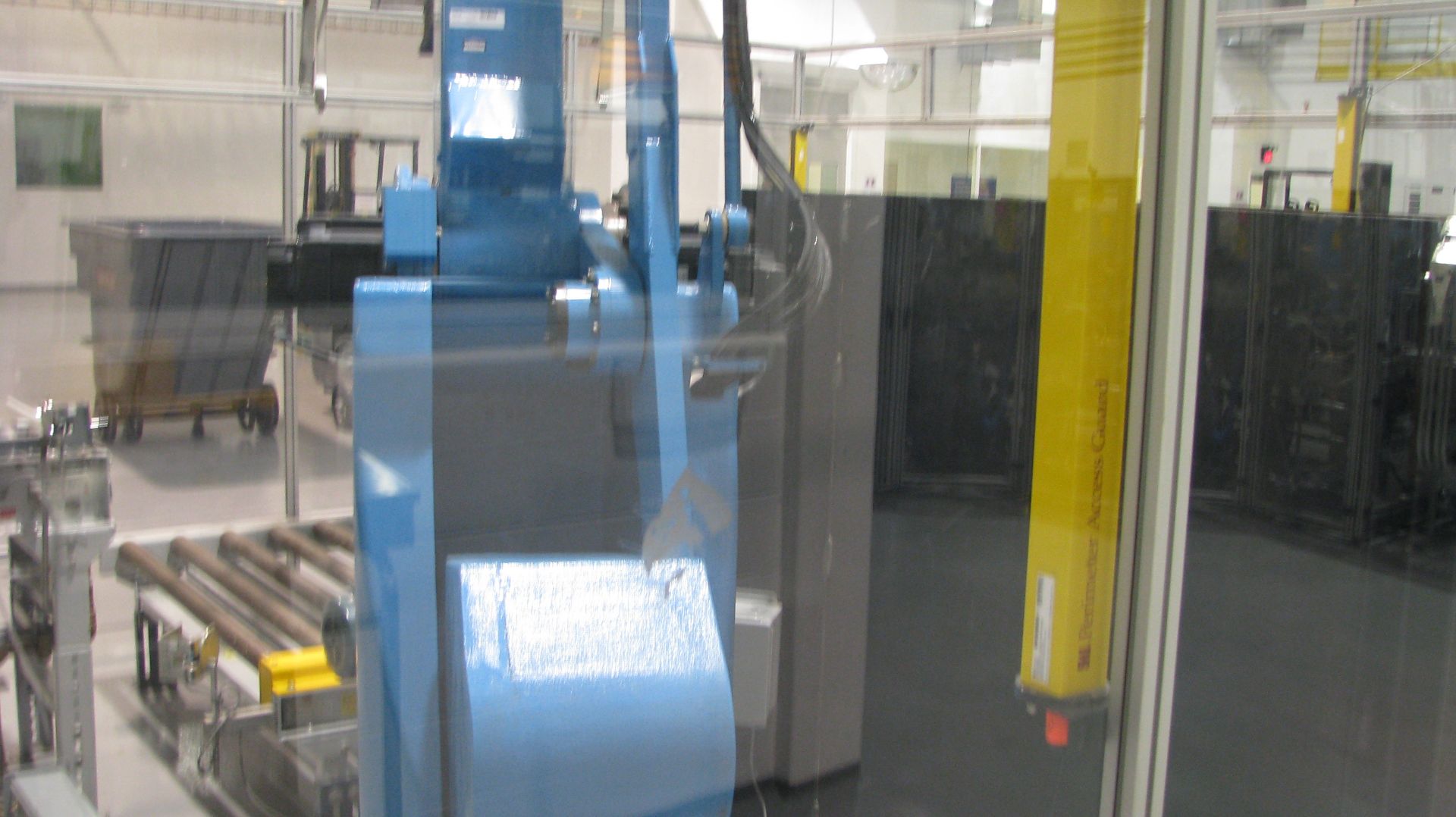 Columbia Robotic Case Palletizer Model A730 (Rigging Fee - $490) - Image 10 of 12