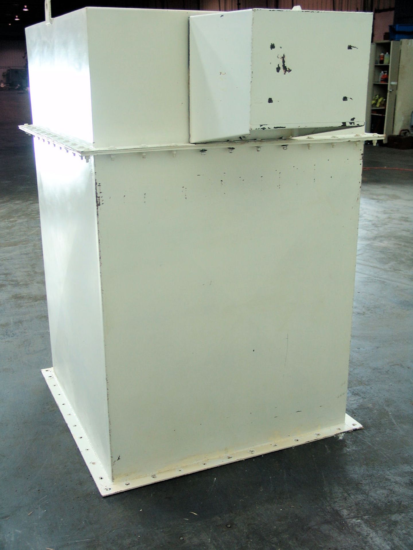 Shick 36AJ25 Top Loading Bin Dust Collector System (Rigging Fee - $220) - Image 4 of 5