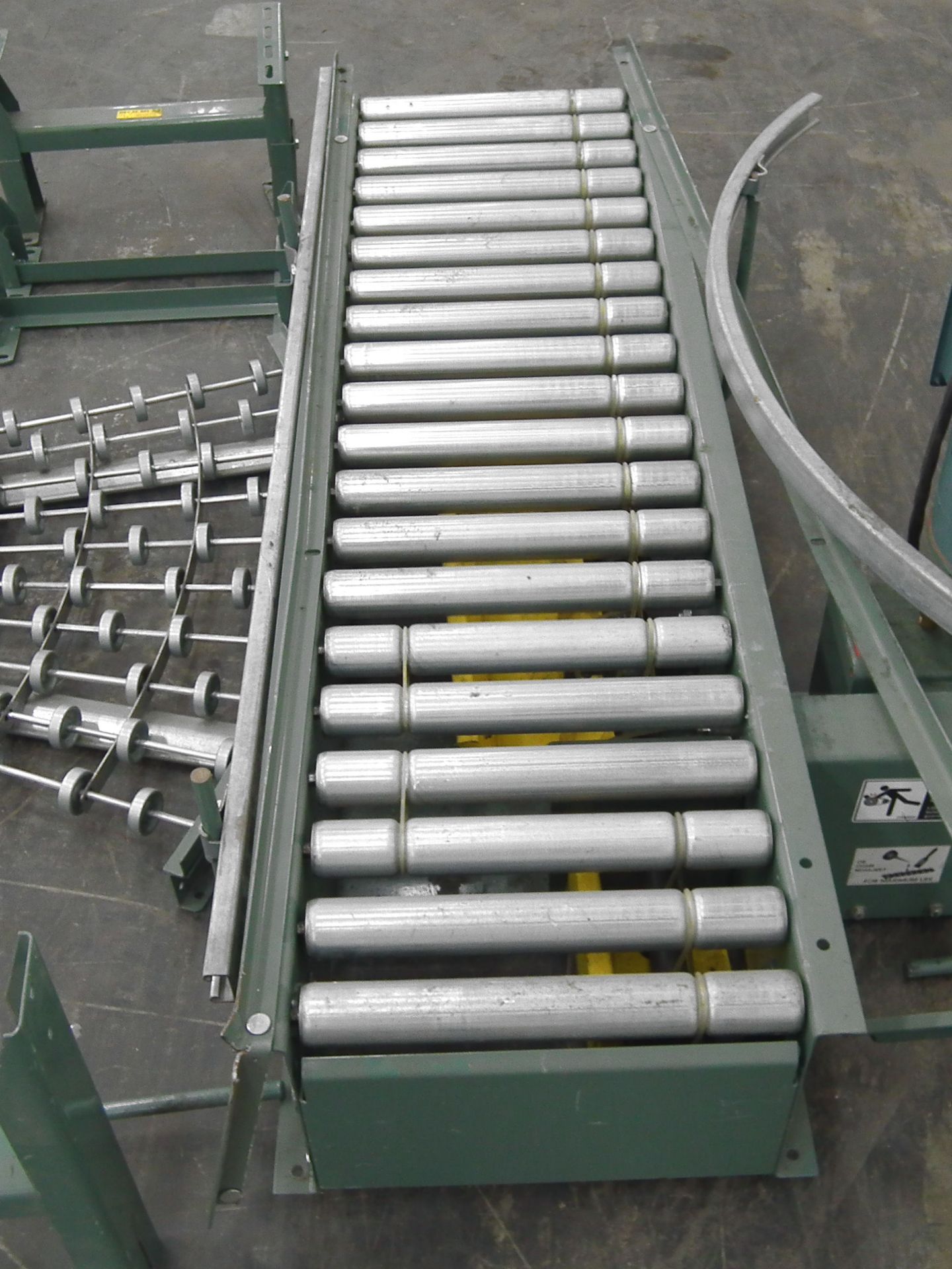 18 in Wide Hytrol Conveyor Line Shaft Motor Driven (Rigging Fee - $185) - Image 4 of 4