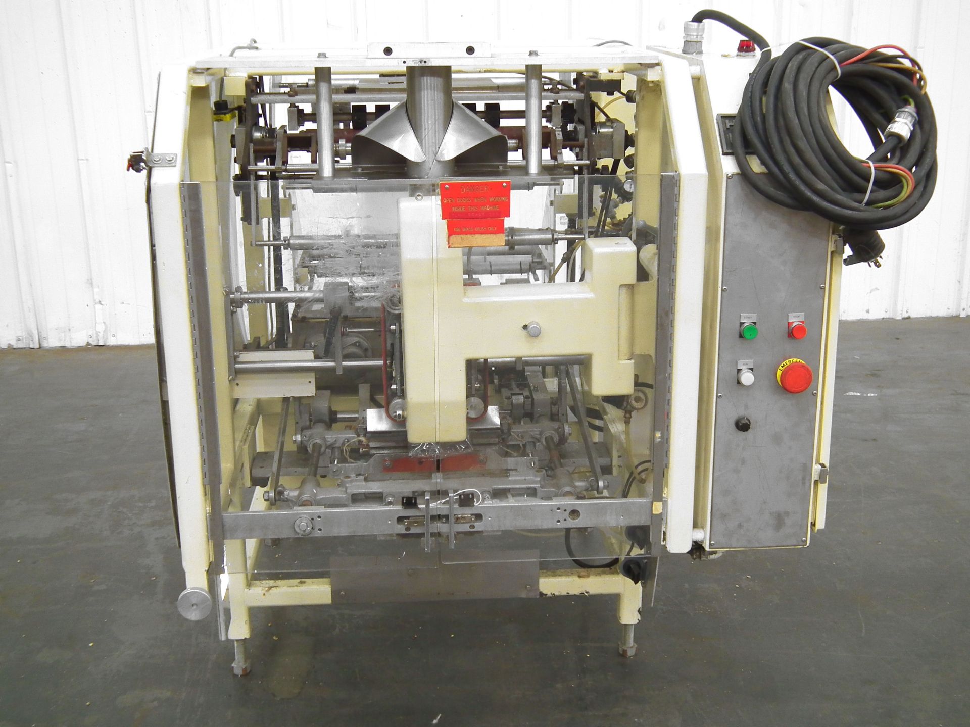 Hayssen Ultima VFFS w/Scale & Mezzanine (Rigging Fee - $495) - Image 12 of 25