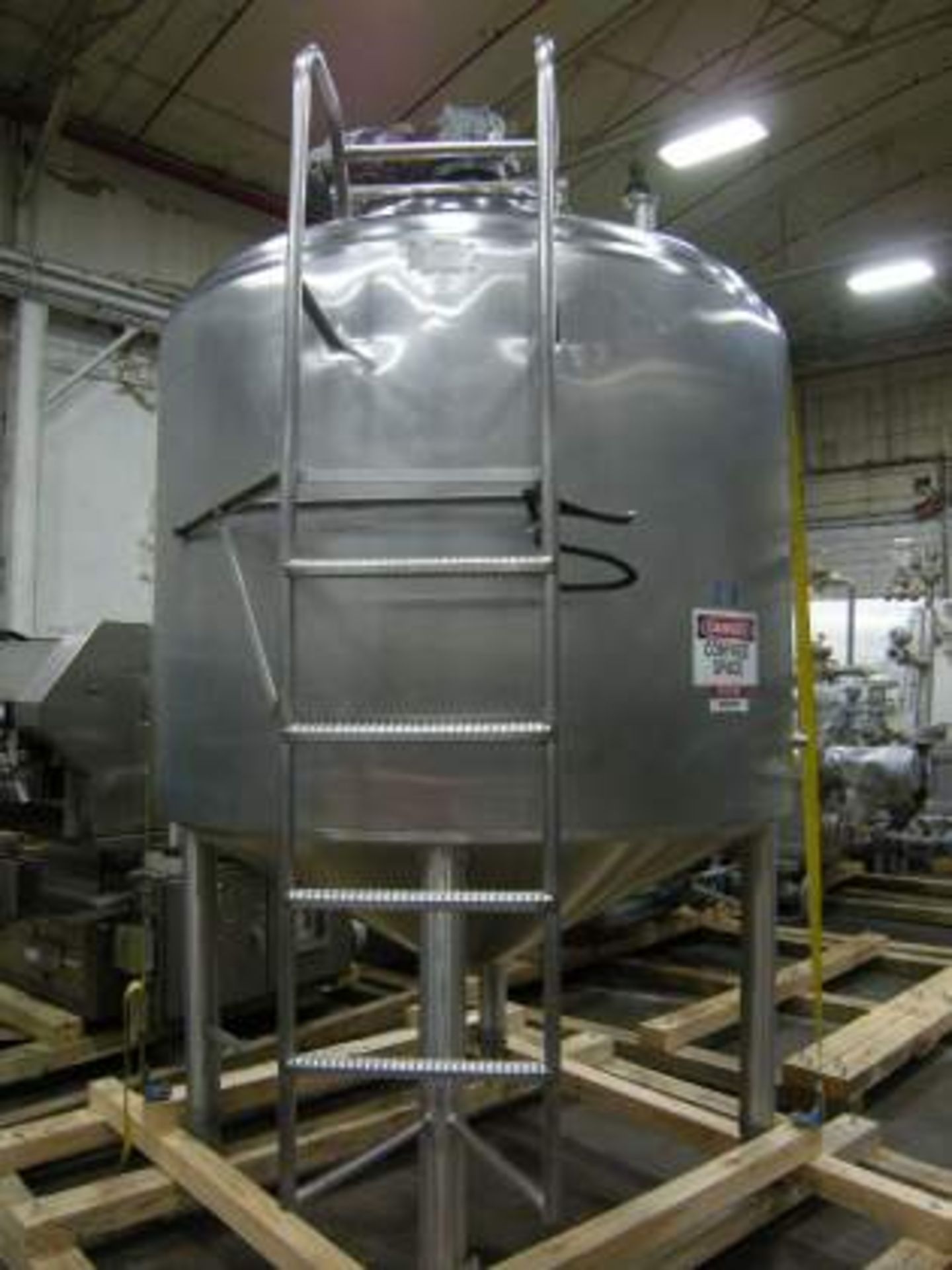 Cherry Burrell SCP Insulated 1000 Gallon Tank CIP (Rigging Fee - $390)