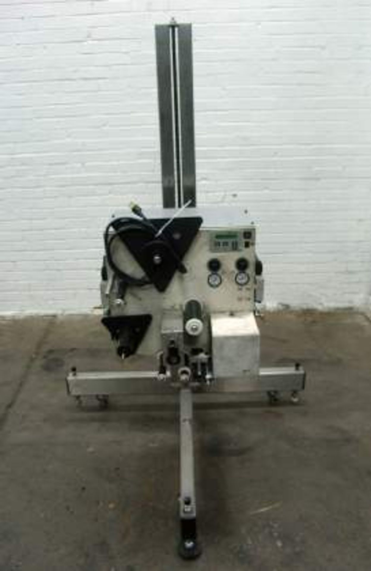 Quadrel Labeler for Pressure Sensitive Labels (Rigging Fee - $125)