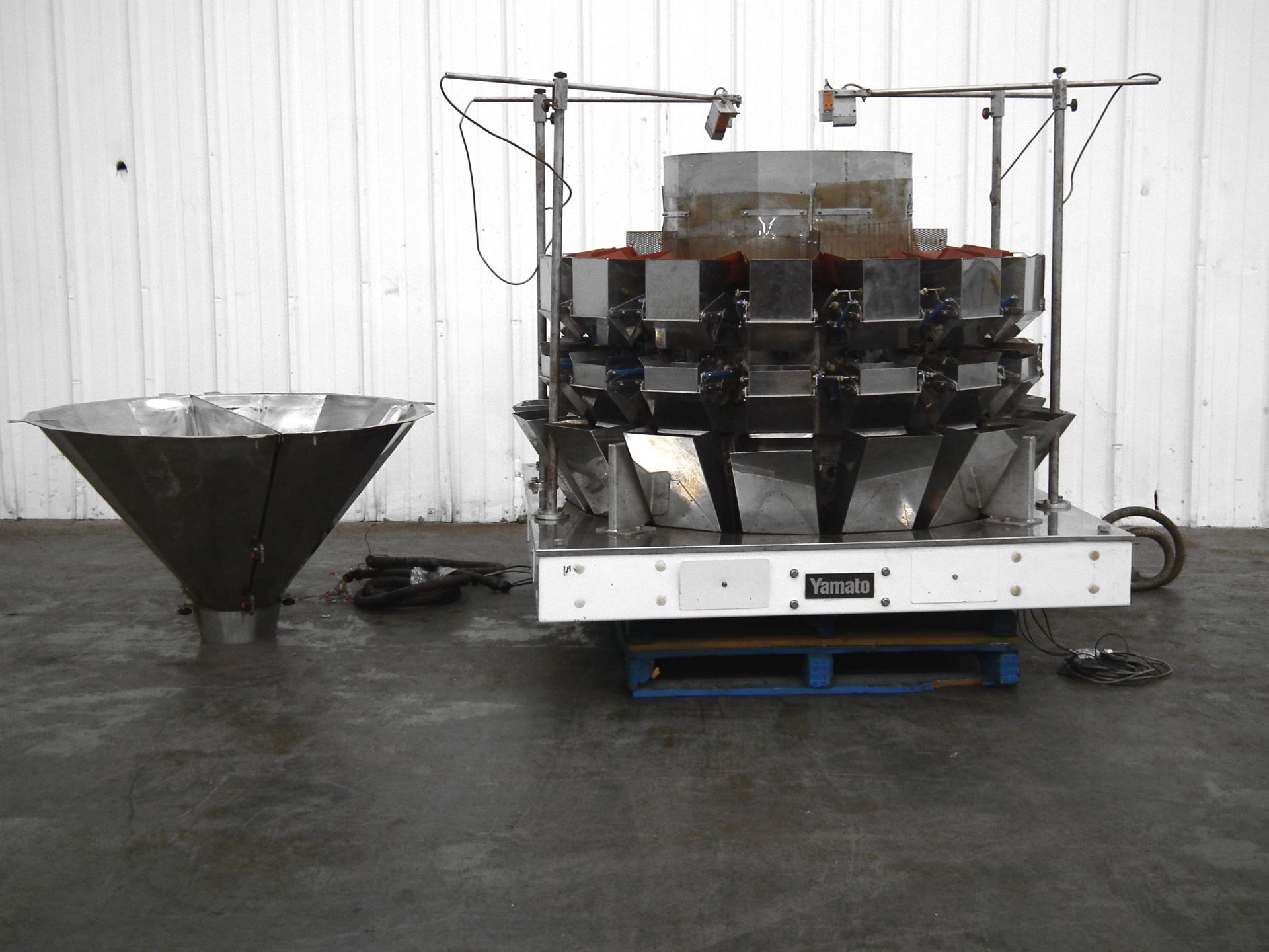 Hayssen Ultima VFFS w/Scale & Mezzanine (Rigging Fee - $495) - Image 2 of 25