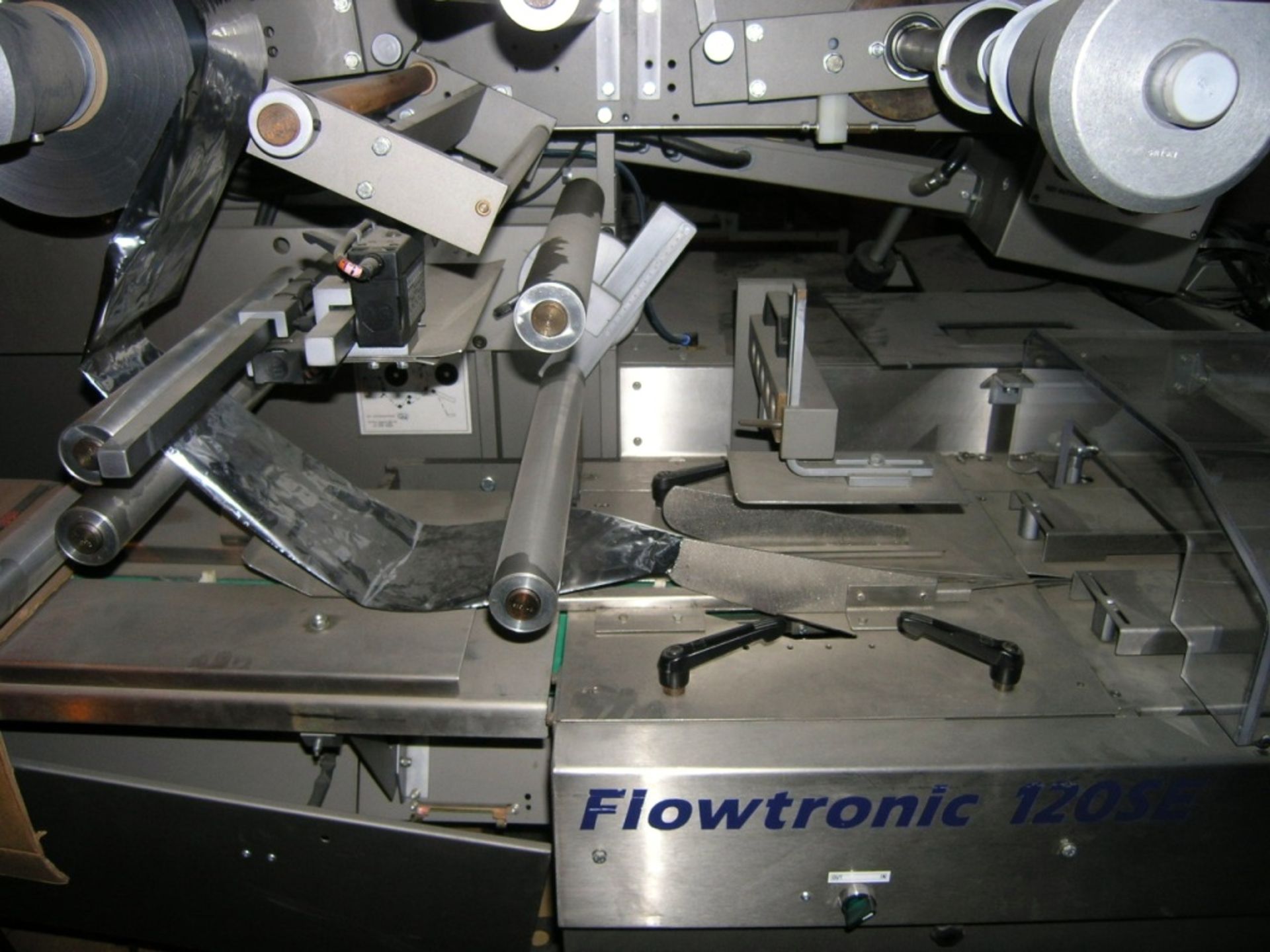 Bradman Lakes Flowtronic 120 Servo Flow Wrapper (Rigging Fee - $395) - Image 97 of 103