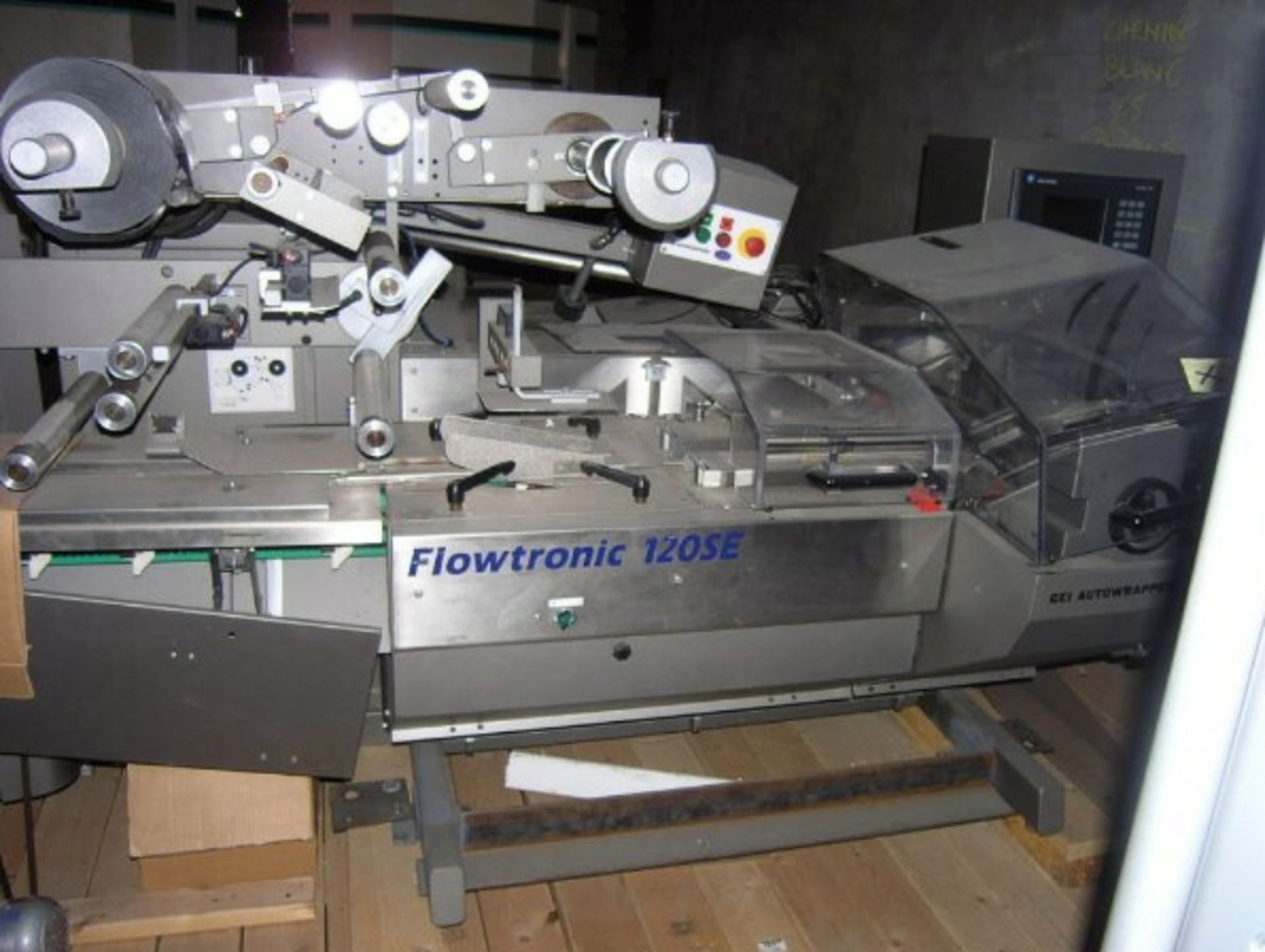 Bradman Lakes Flowtronic 120 Servo Flow Wrapper (Rigging Fee - $395) - Image 90 of 103