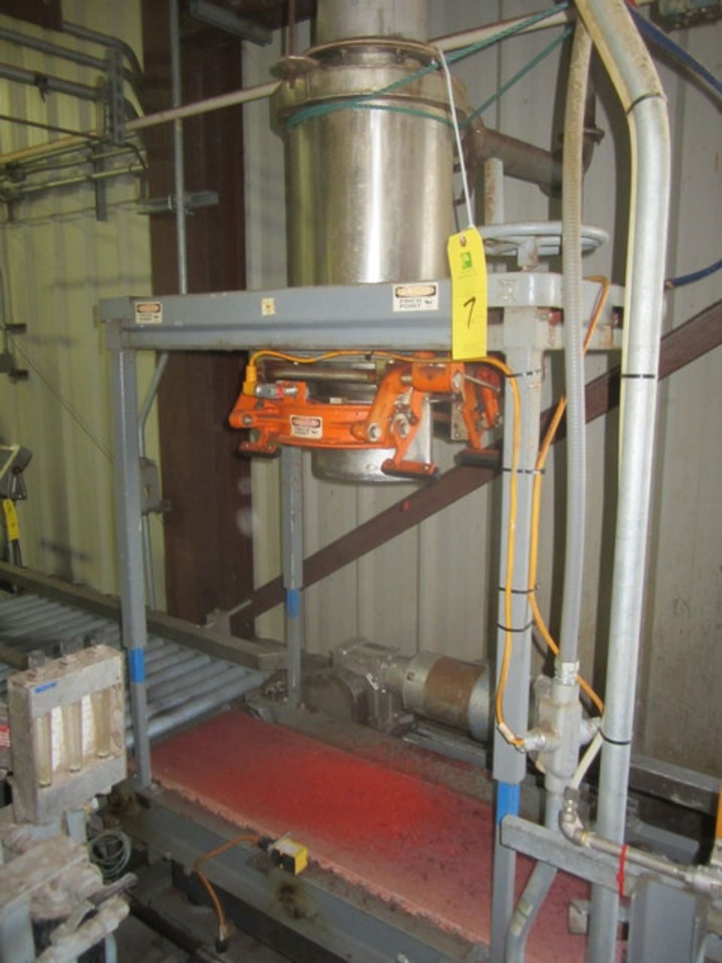 (Located in Decatur, IL) Metter Toledo Scale Conveyer with Bag fill head and 90 degree roll