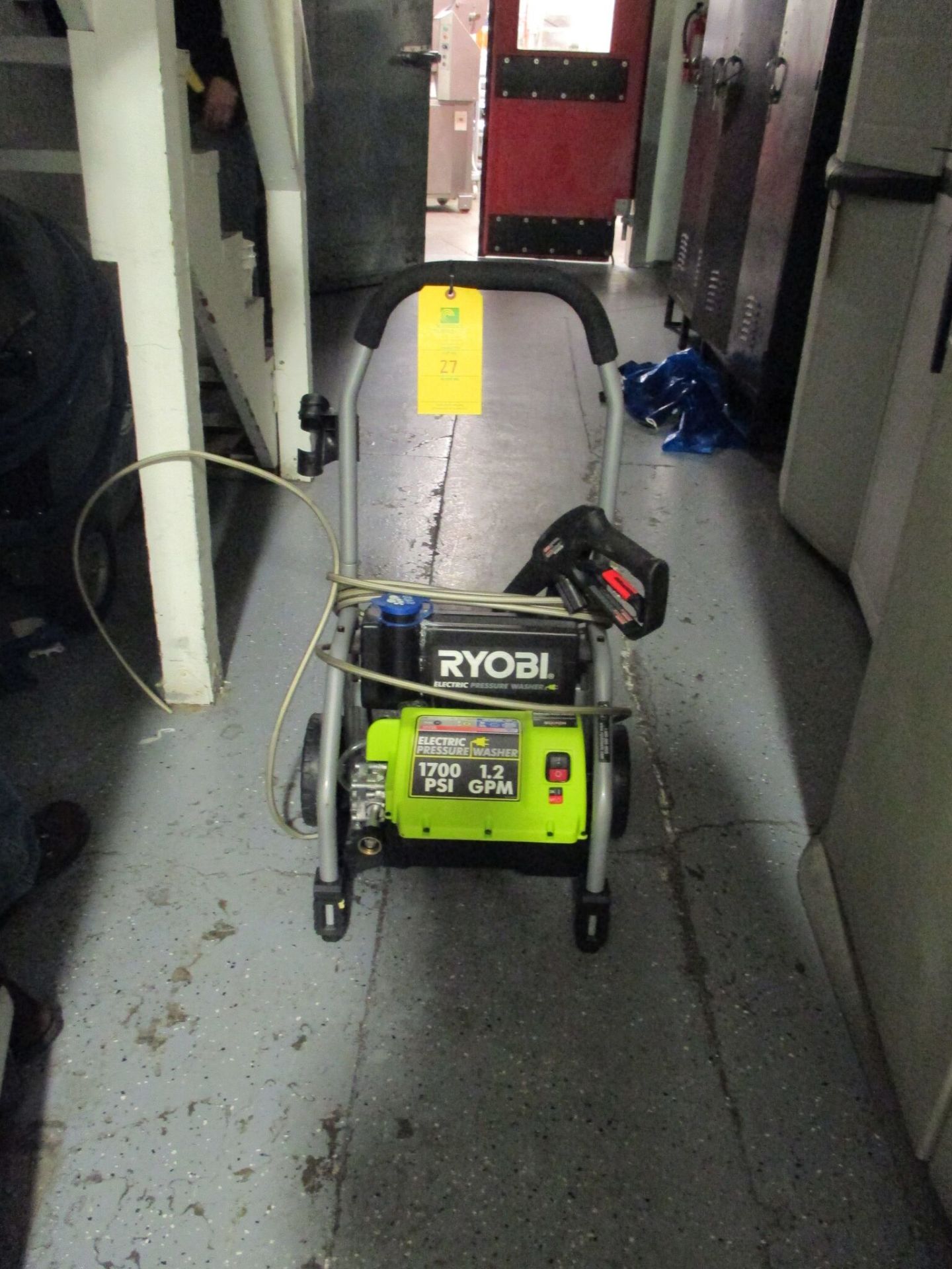 Ryobi Pressure Washer, electric 1700PSI, RIGGING FEE $25