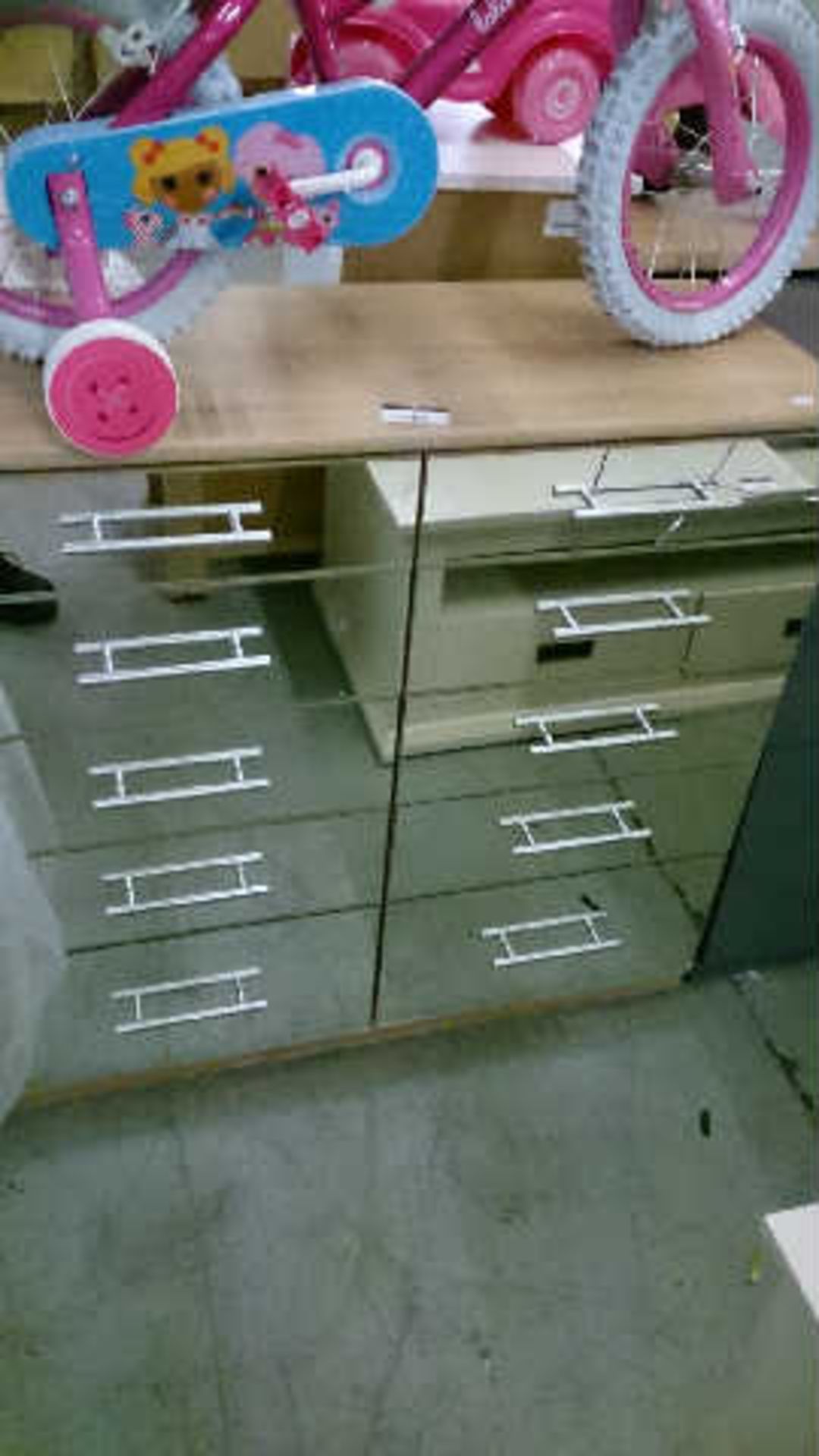 10 DRAWER MIRROED FRONT CHEST