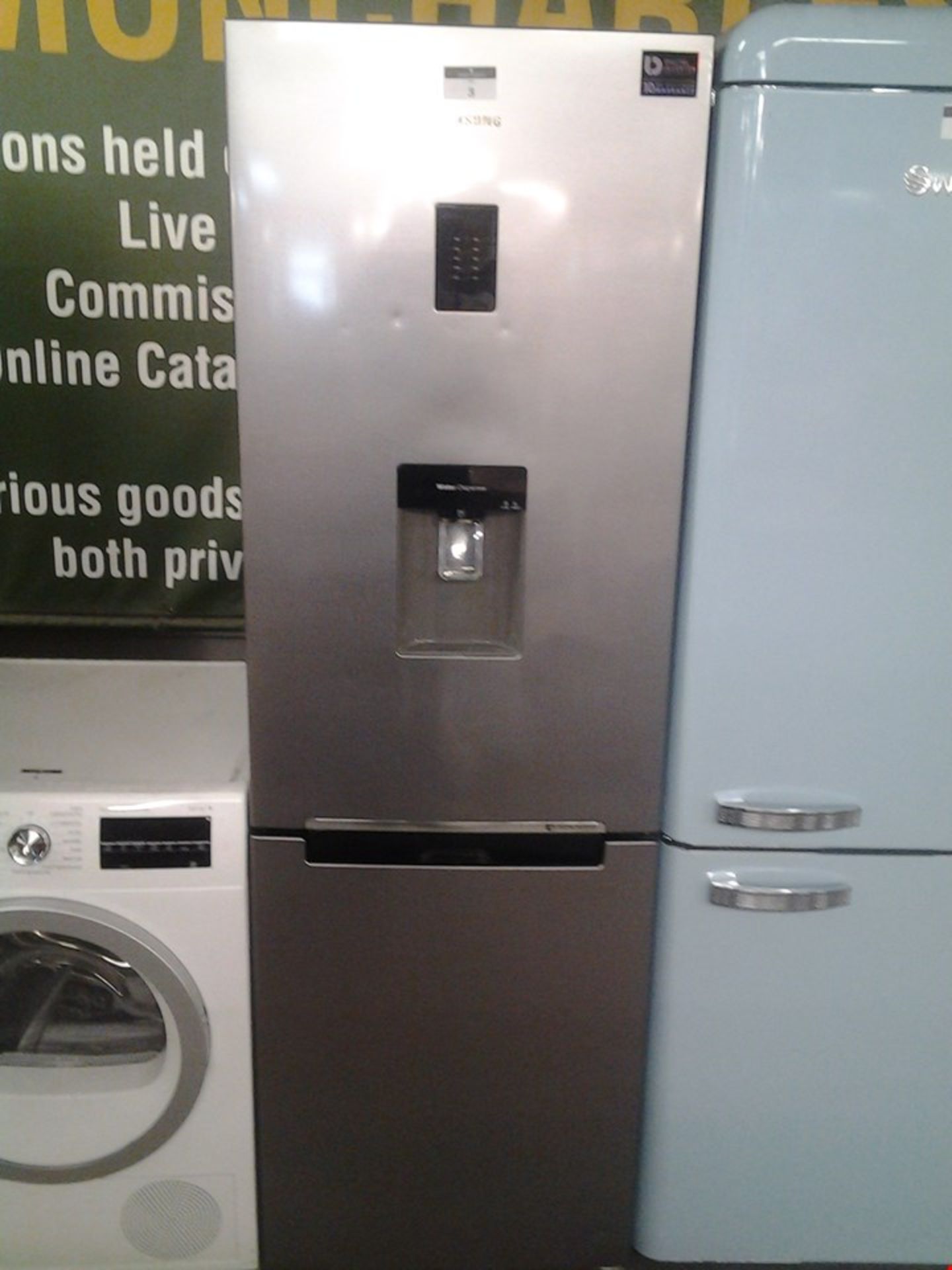 SAMSUNG SILVER FRIDGE FREEZER WITH WATER DISPENSER RB31FDRNDSA RRP Â£599.00