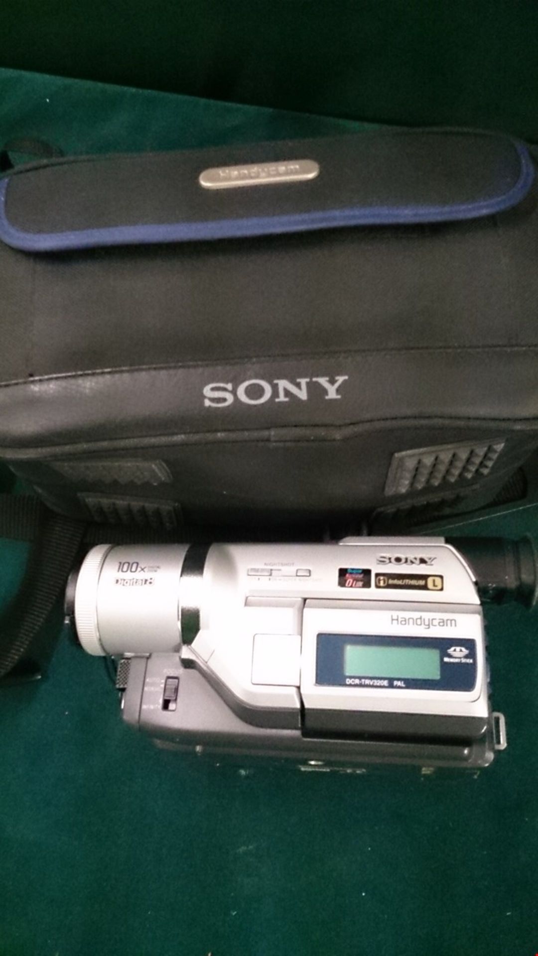 SONY DIGITAL HANDYCAM WITH CASE