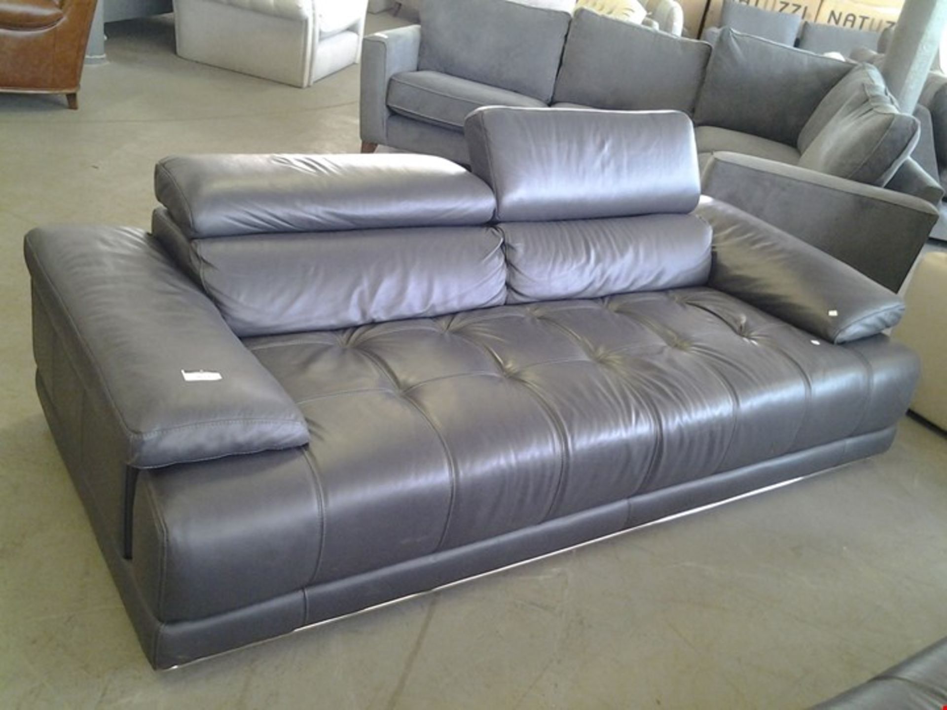 DESIGNER VIVALDI GREY ITALIAN LEATHER 3 SEATER SOFA AND 2 SEATER SOFA WITH STYLISH CHROME FEET ... - Image 2 of 3