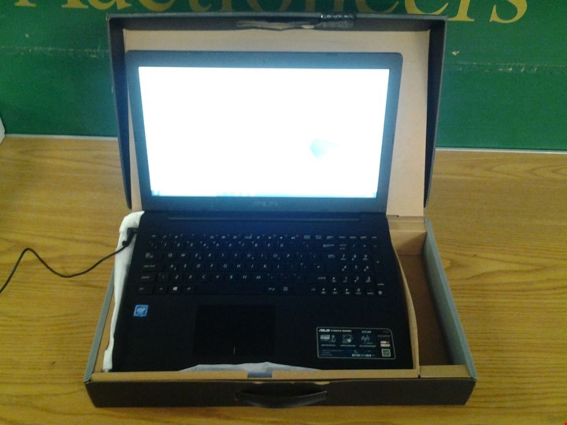 BOXED ASUS SONICMASTER LAPTOP WITH CHARGER