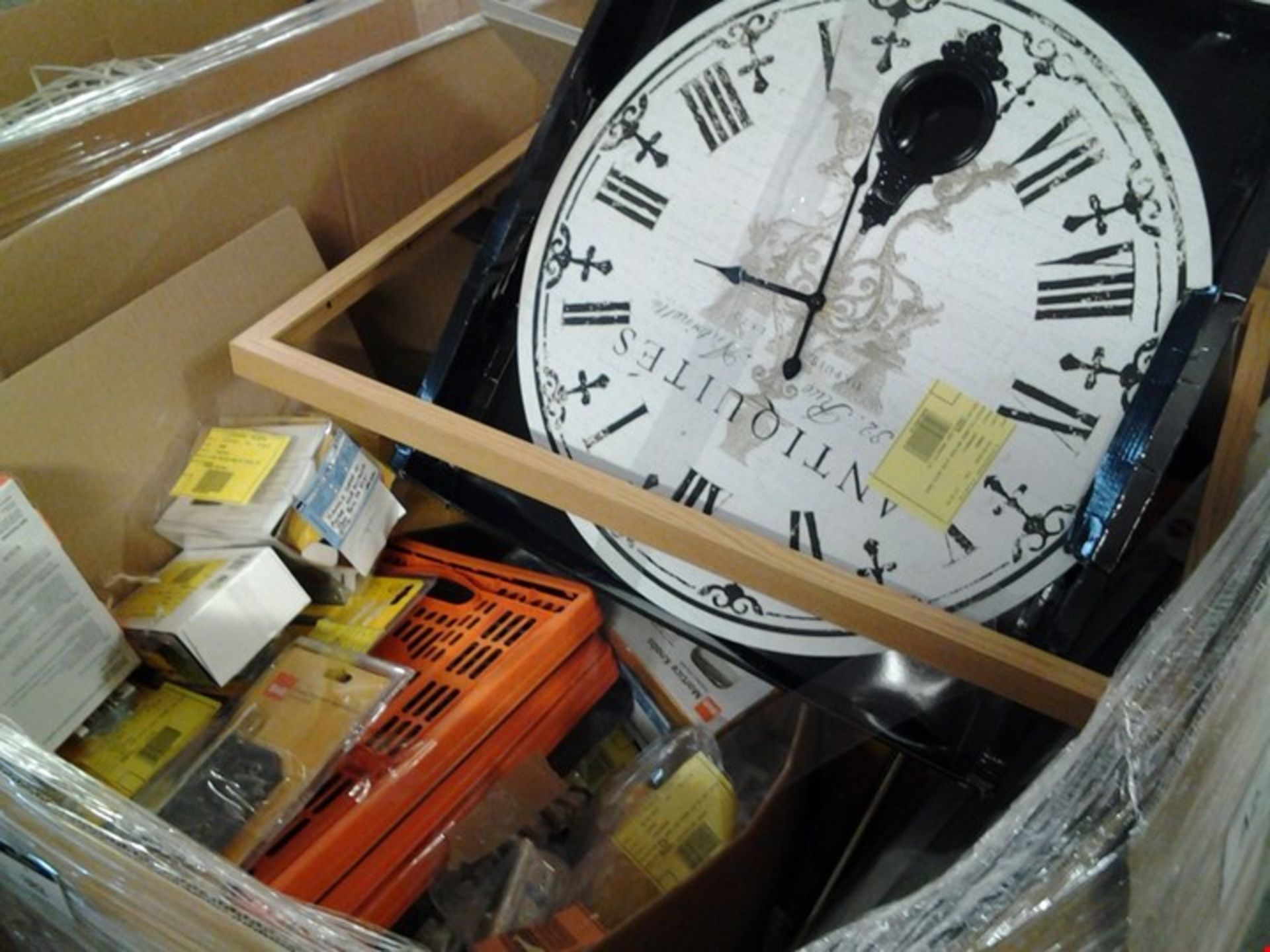 PALLET OF ASSORTED ITEMS INCLUDING STORAGE CRATES, BATHROOM DOOR LOCKS, VENETIAN BLINDS, DOOR K...