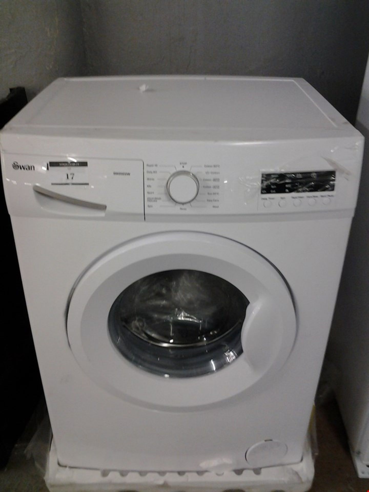 SWAN SW2022W WHITE 6KG 1200 SPIN WASHING MACHINE. RRP Â£249.00