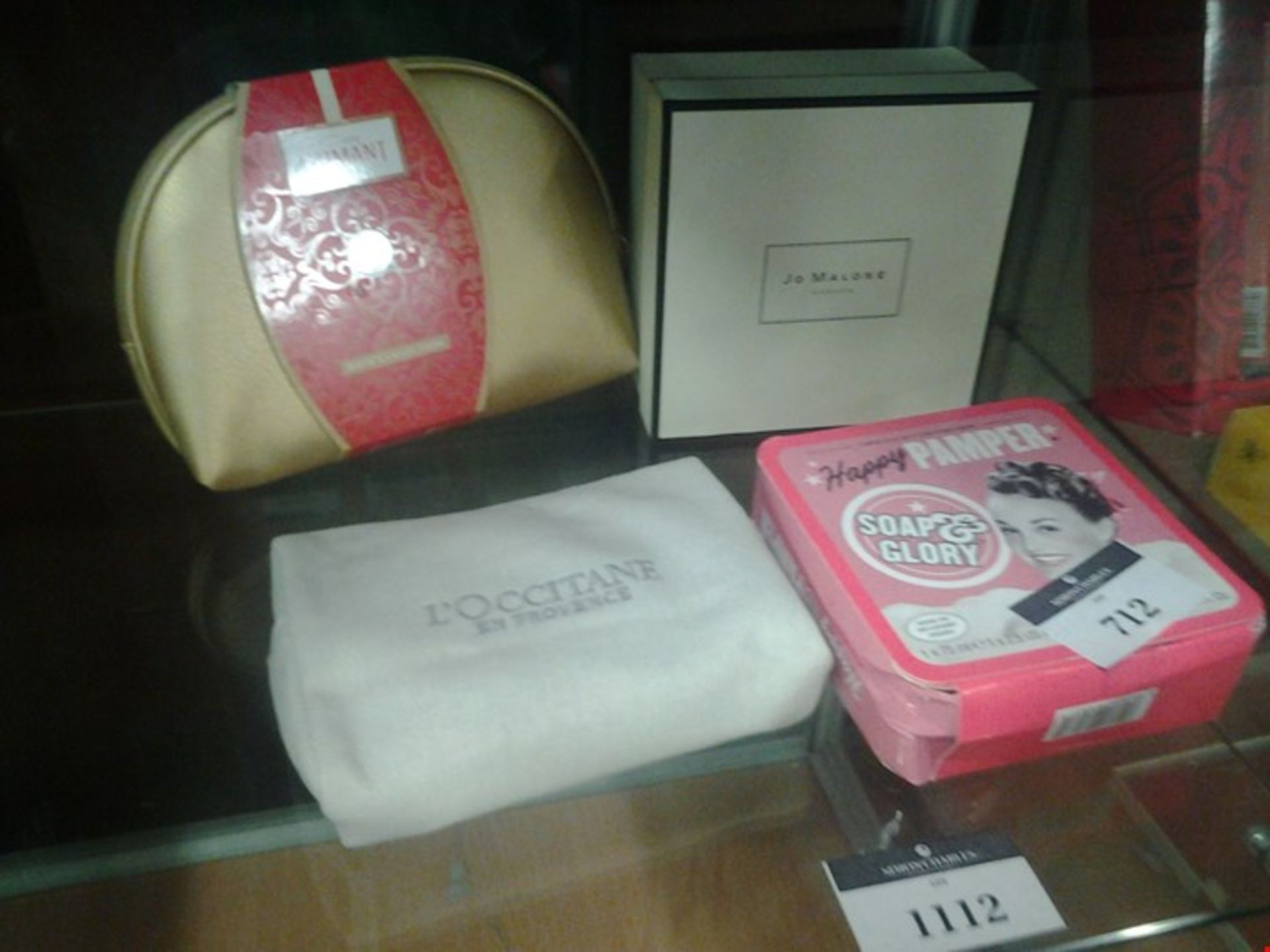 4 ASSORTED LADIES COSMETICS BOXSETS INCLUDING LOCCITANE, SOAP AND GLORY, JO MALONE AND LAIMANT....