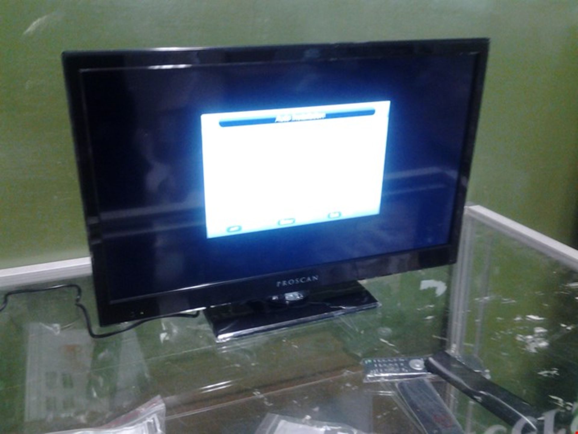 PROSCAN LED TV DVD COMBI WITH STAND AND REMOTE