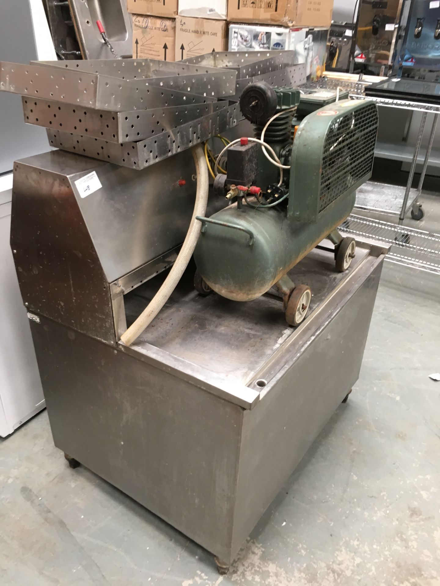 Chinese Meat Press with Compressor - Image 3 of 4